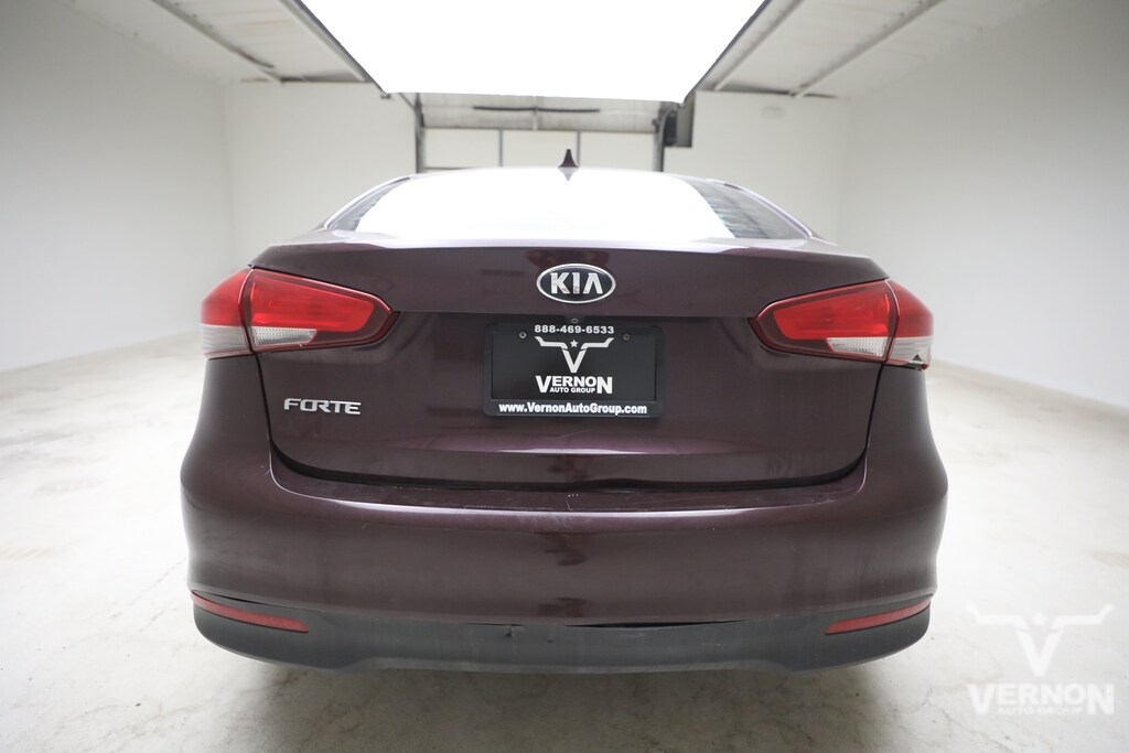 Used 2017 Kia Forte LX Sedan