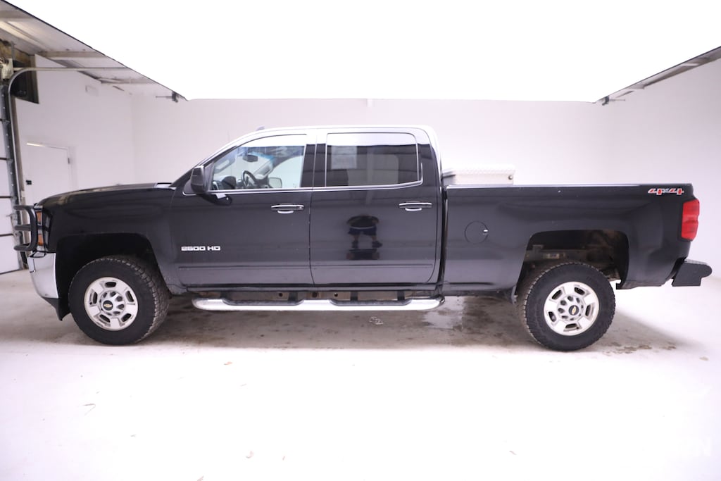 Used 2017 Chevrolet Silverado 2500HD LT Truck Crew Cab
