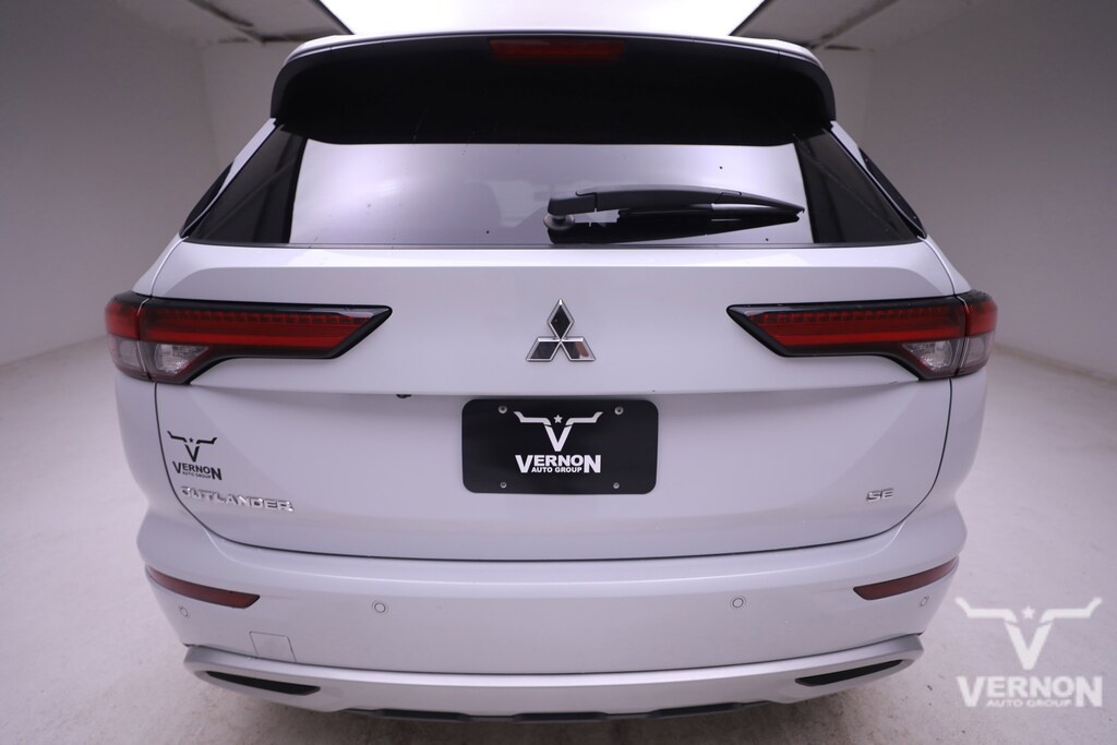 Used 2024 Mitsubishi Outlander SE SUV