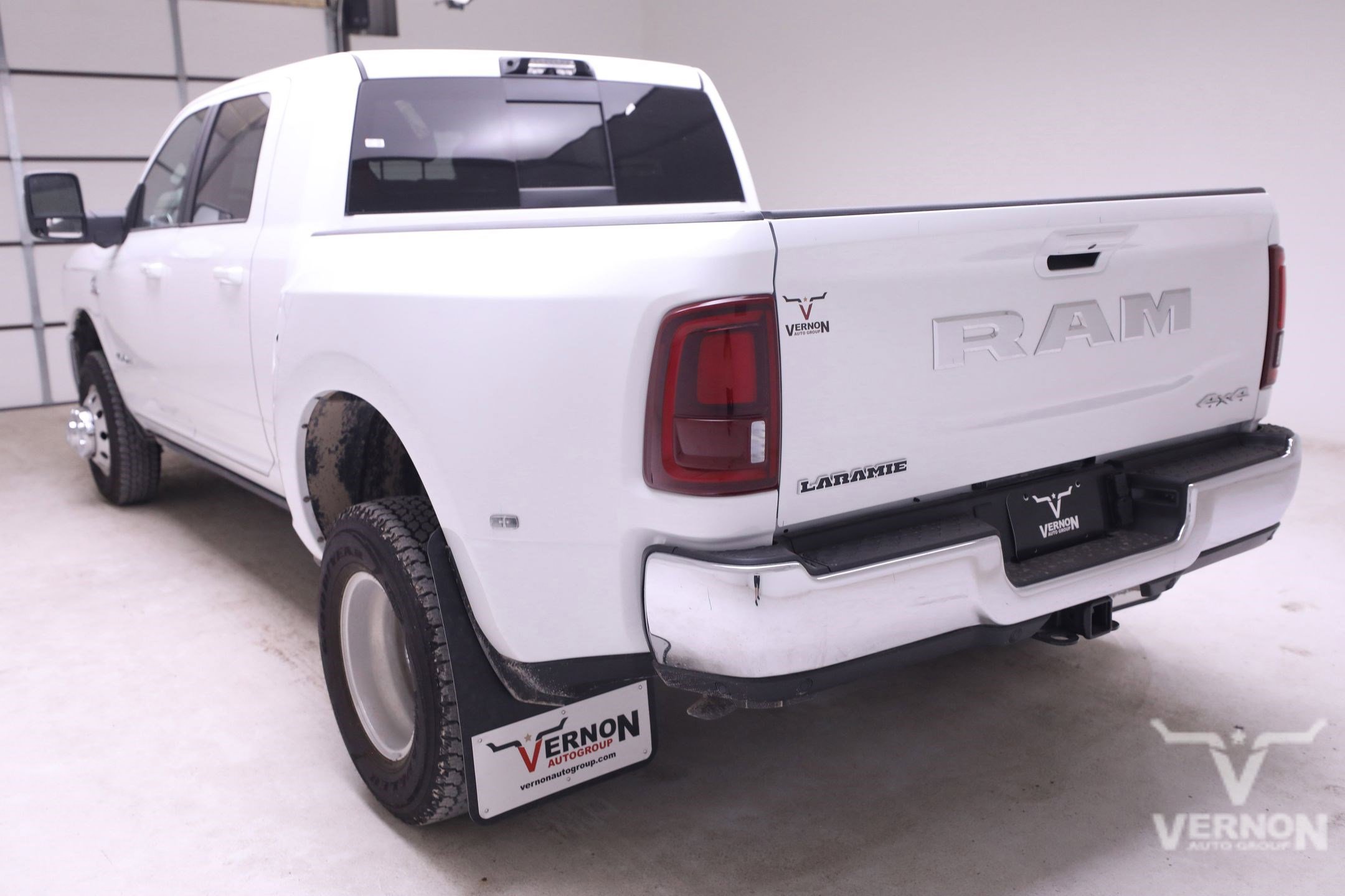 2025 Ram 3500 Laramie photo 2