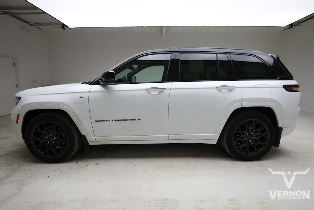 Used 2023 Jeep Grand Cherokee 4xe Summit SUV