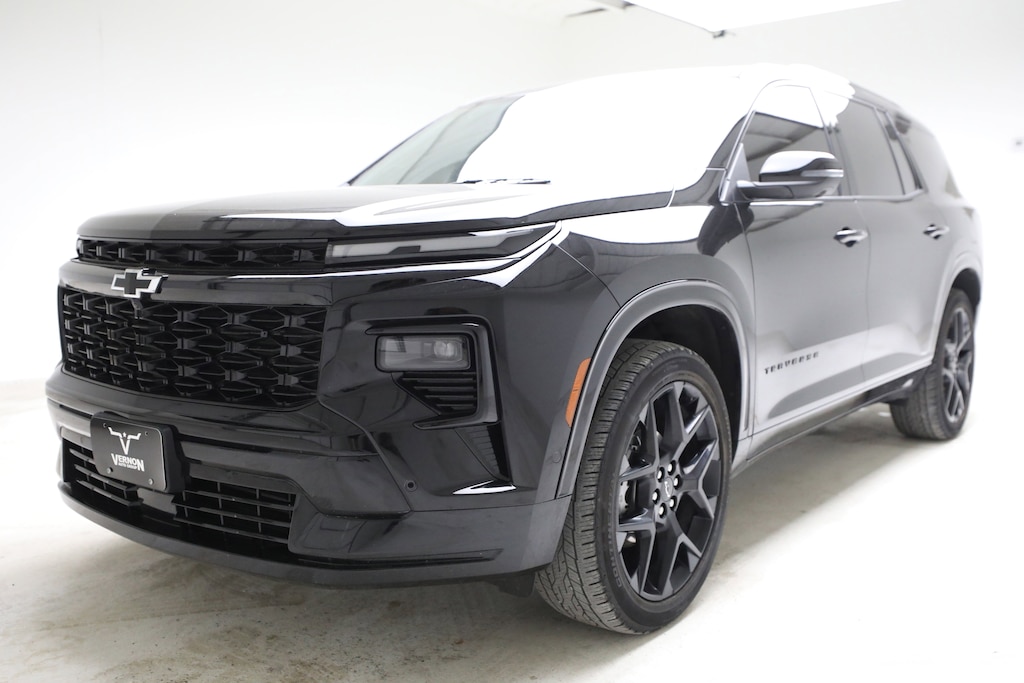 Used 2024 Chevrolet Traverse RS SUV