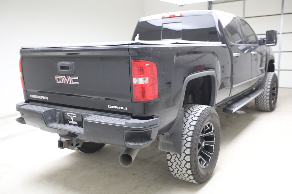 Used 2018 GMC Sierra 3500HD Denali Truck Crew Cab