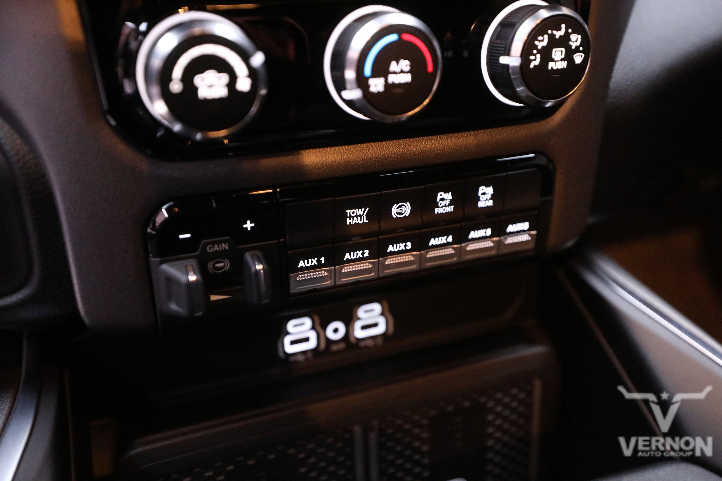 2026 RAM 3500 Big Horn/Lone Star - Photo 23