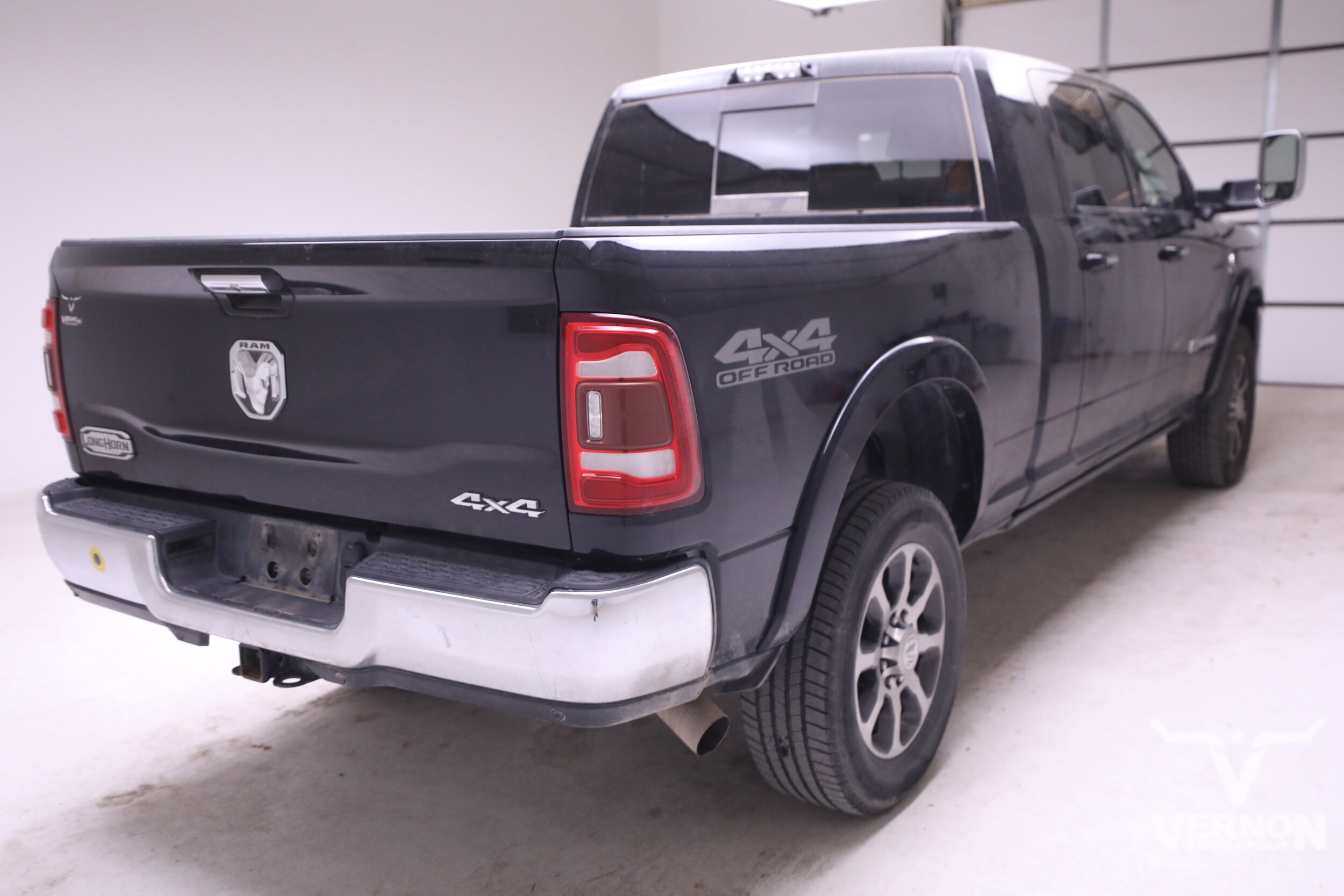 2019 Ram 2500 Laramie Longhorn photo 4