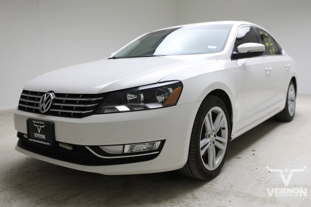 Used 2013 Volkswagen Passat 2.0L TDI SEL Premium Sedan