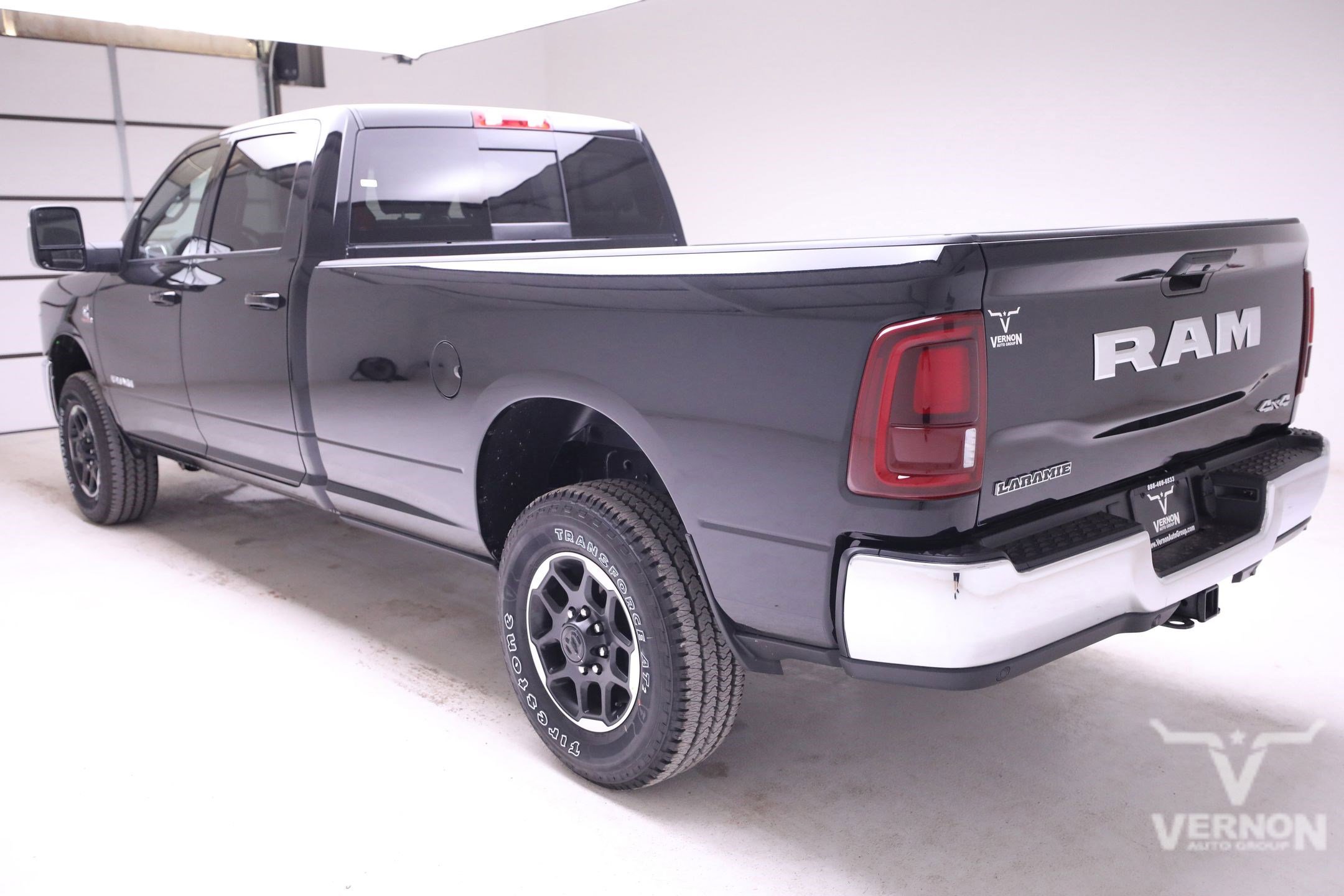 2025 Ram 3500 Laramie photo 2