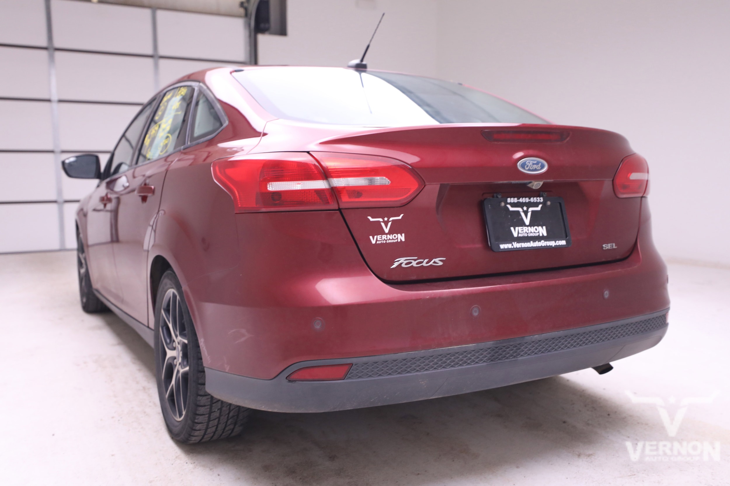 Used 2017 Ford Focus SEL with VIN 1FADP3H21HL205668 for sale in Vernon, TX