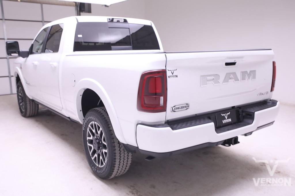 New 2026 Ram 3500 LIMITED LONGHORN CREW CAB 4X4 6'4 BOX Pickup