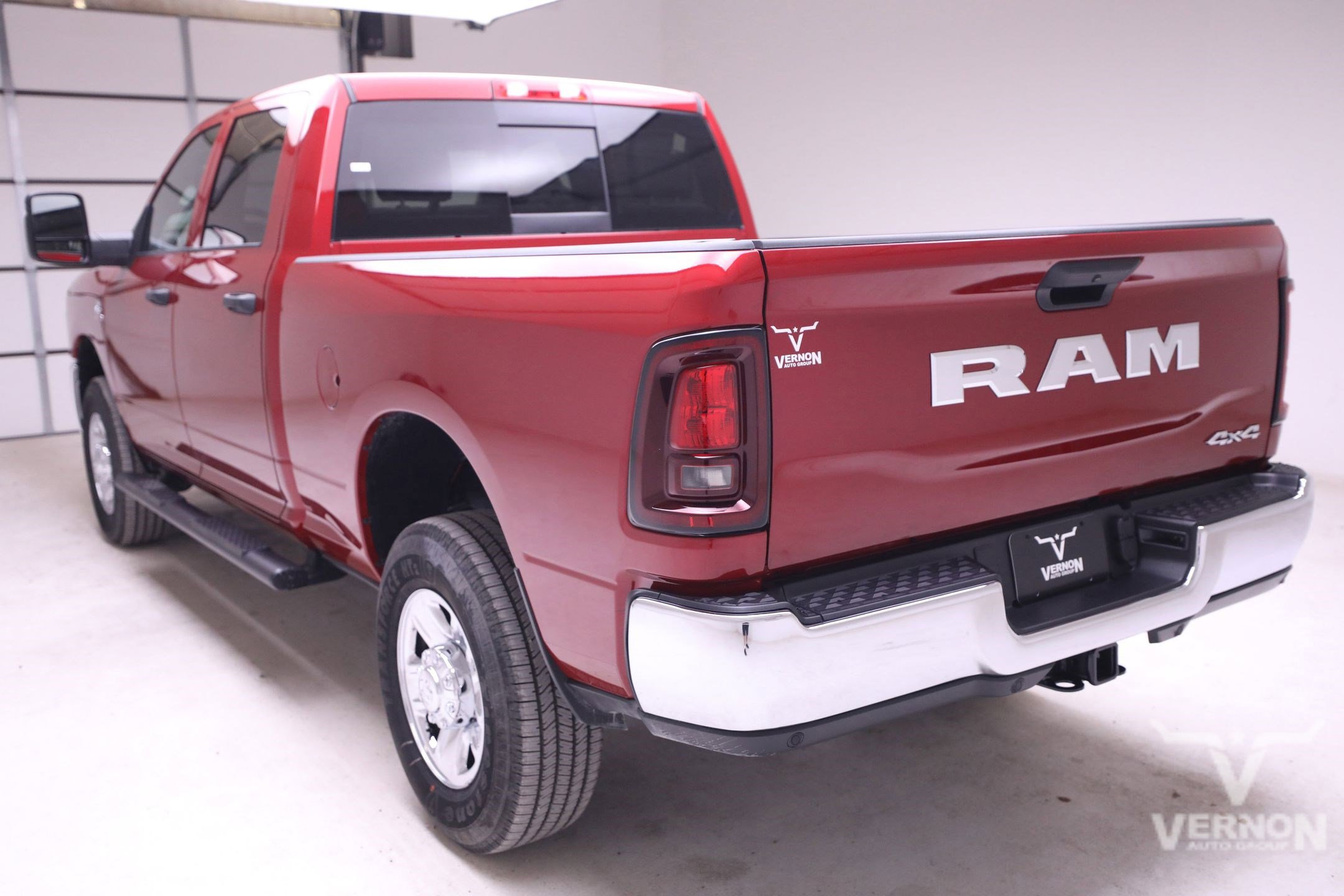 2025 Ram 2500 Tradesman photo 2
