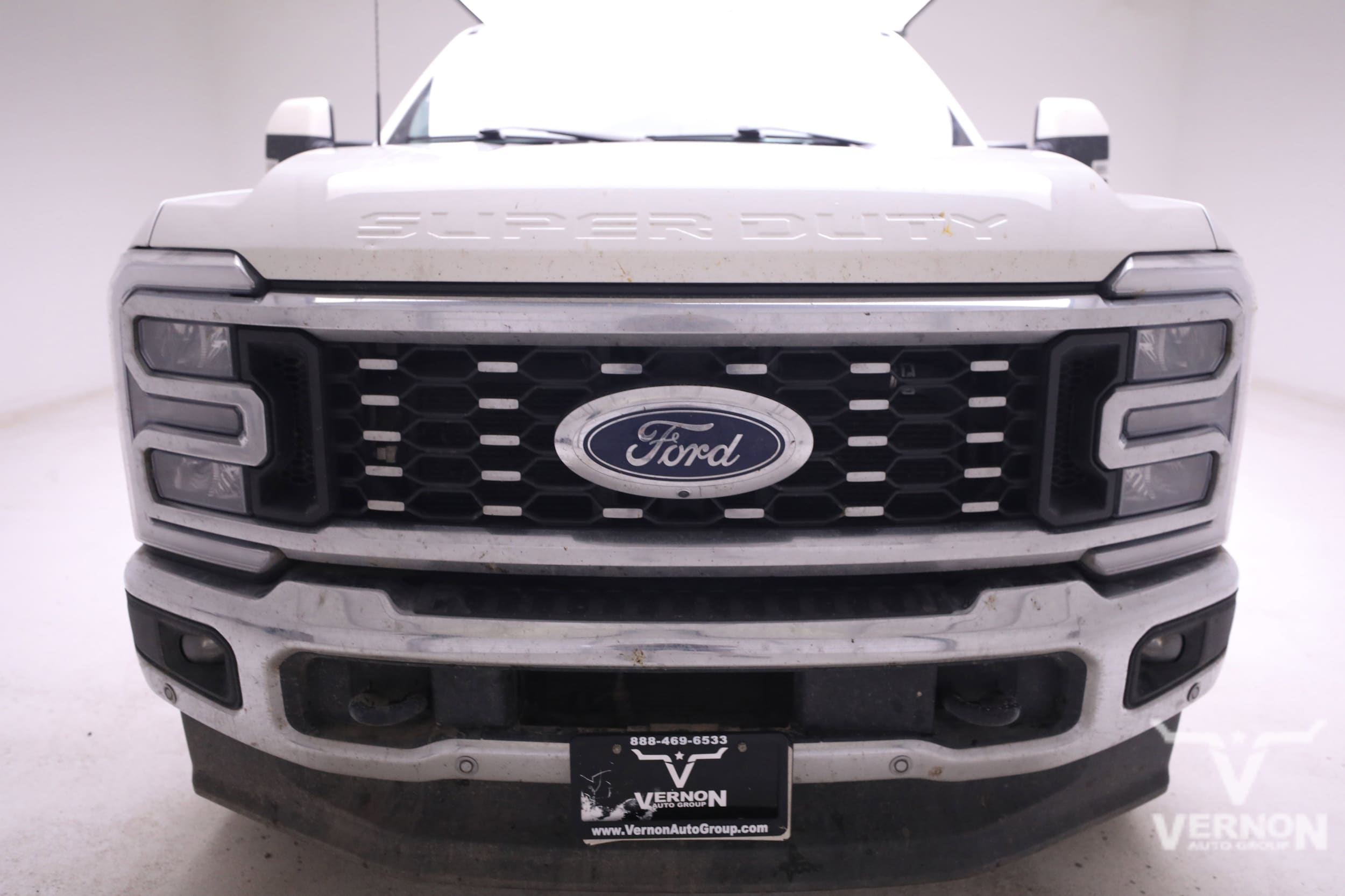 Used 2023 Ford F-350 Super Duty Lariat with VIN 1FT8W3DM2PEC87595 for sale in Vernon, TX