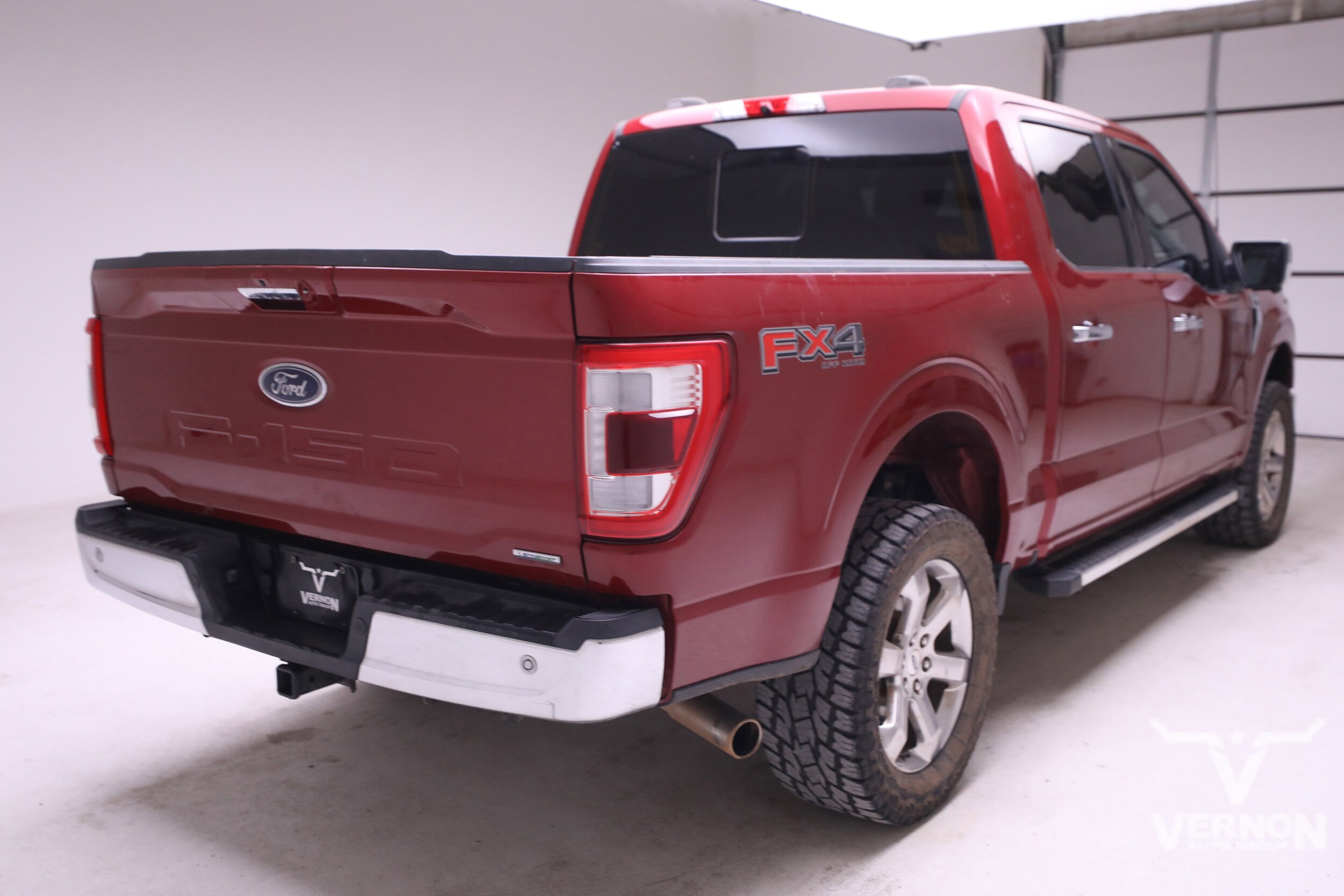 2022 Ford F-150 Lariat FX4 photo 4