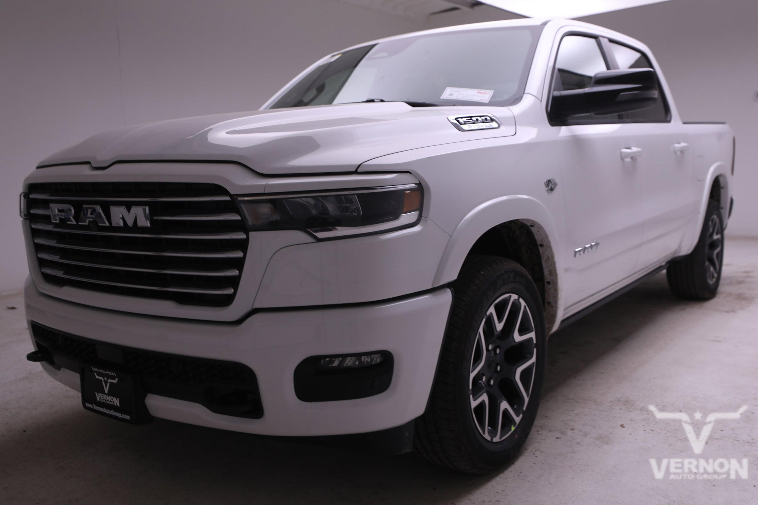 2026 RAM Ram 1500 Pickup Laramie's photo