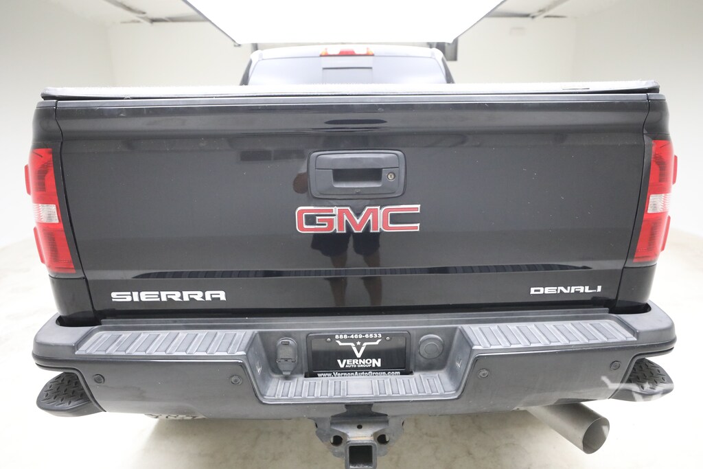 Used 2018 GMC Sierra 3500HD Denali Truck Crew Cab
