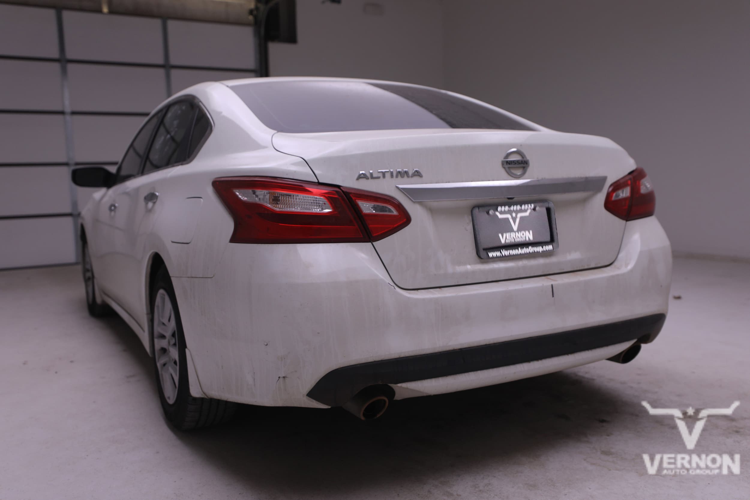 Used 2017 Nissan Altima S with VIN 1N4AL3AP3HN311144 for sale in Vernon, TX