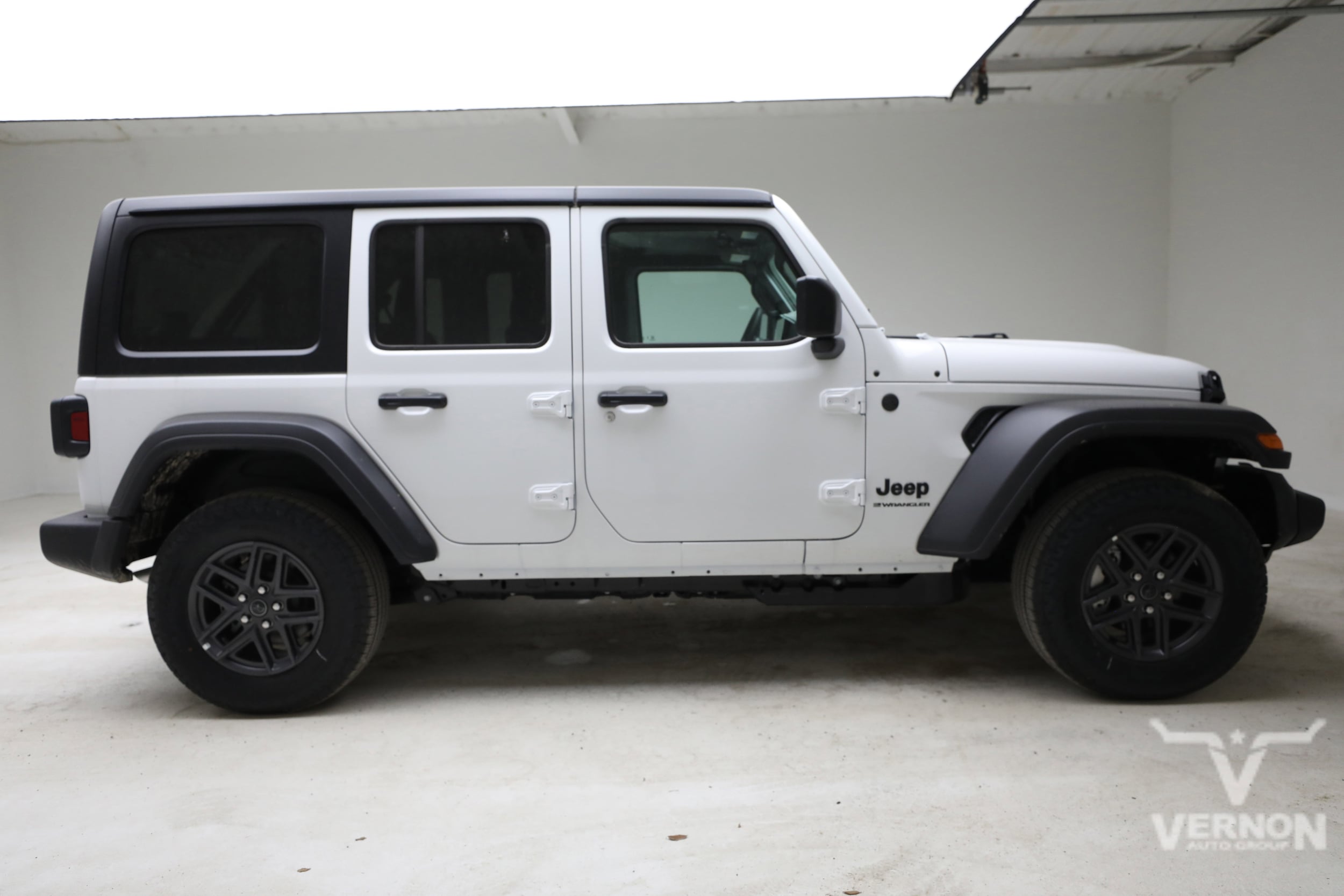 2026 Jeep Wrangler 4-Door Sport - Photo 6