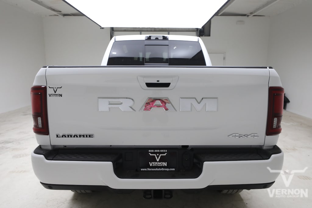 New 2026 Ram 2500 LARAMIE MEGA CAB 4X4 6'4 BOX Pickup