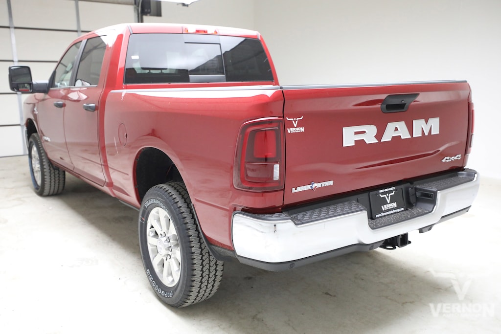 New 2026 Ram 2500 LONE STAR CREW CAB 4X4 6'4 BOX Pickup