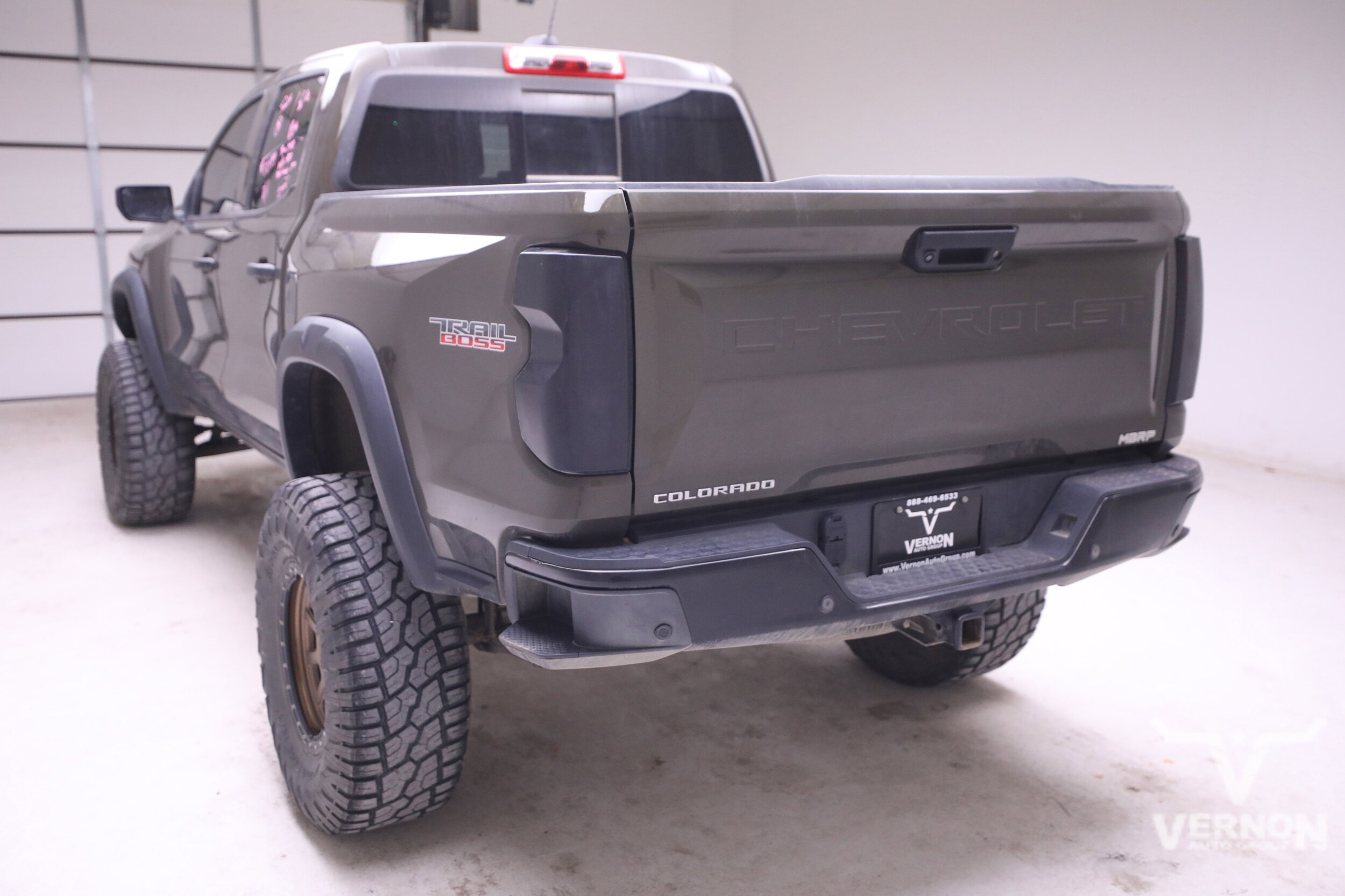 2023 Chevrolet Colorado Trail Boss photo 2