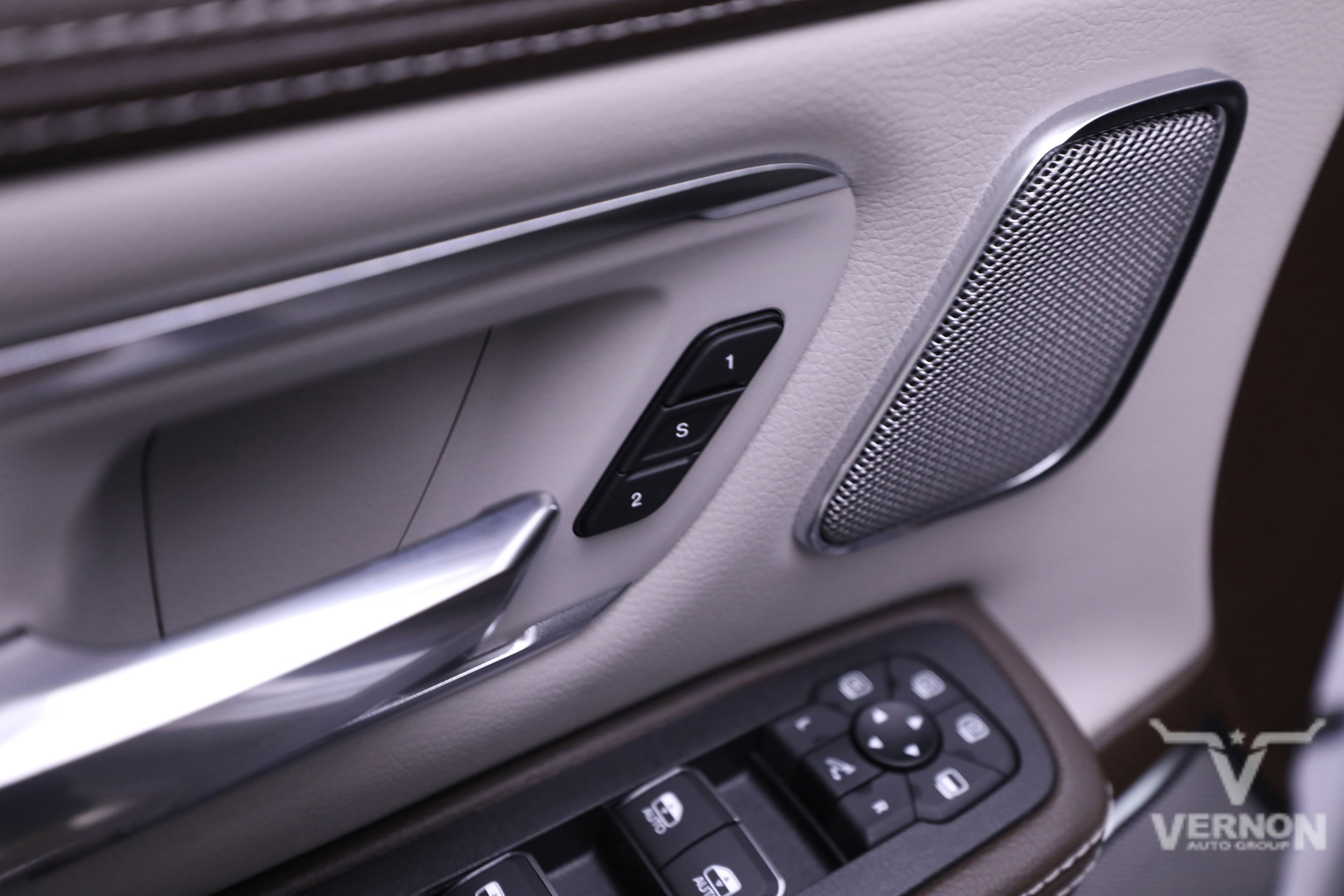 2026 RAM 1500 Laramie - Photo 18