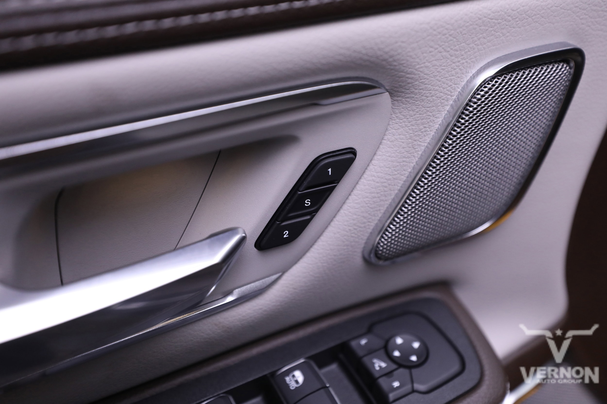 2026 RAM 1500 Laramie - Photo 18