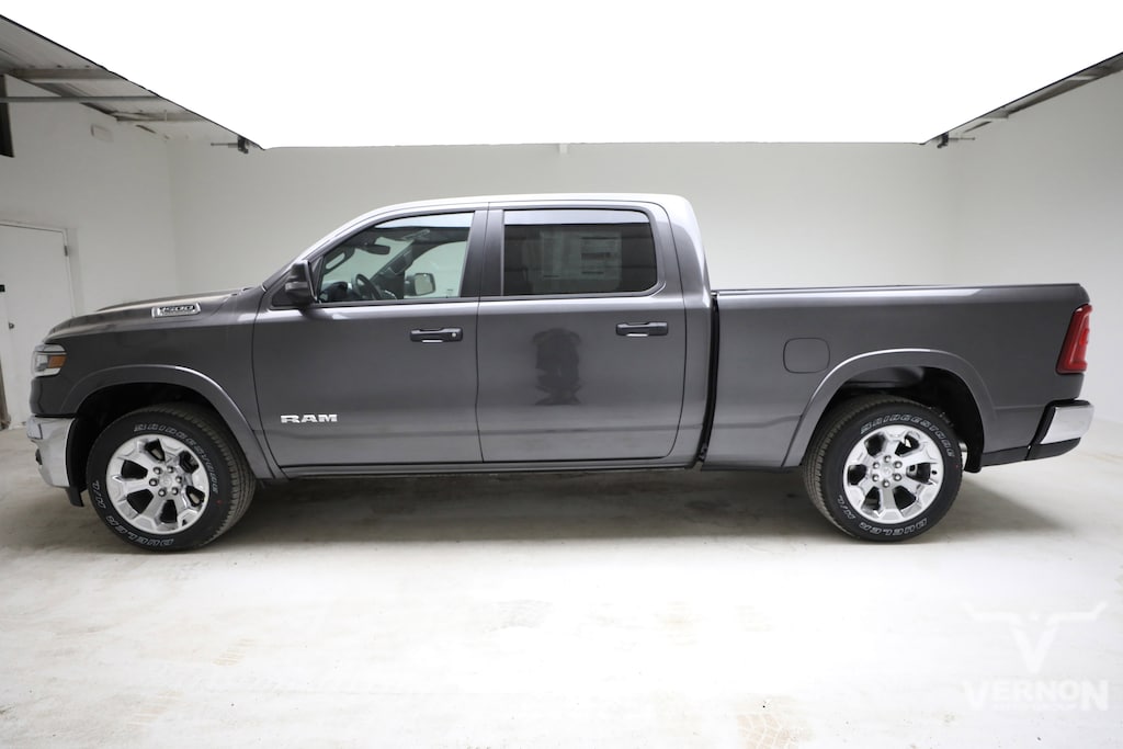 New 2026 Ram 1500 LONE STAR CREW CAB 4X4 6'4 BOX Pickup