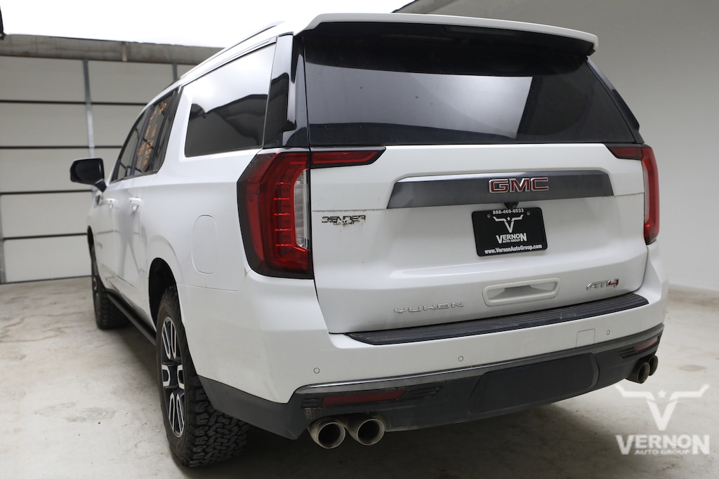 Used 2023 GMC Yukon XL AT4 SUV
