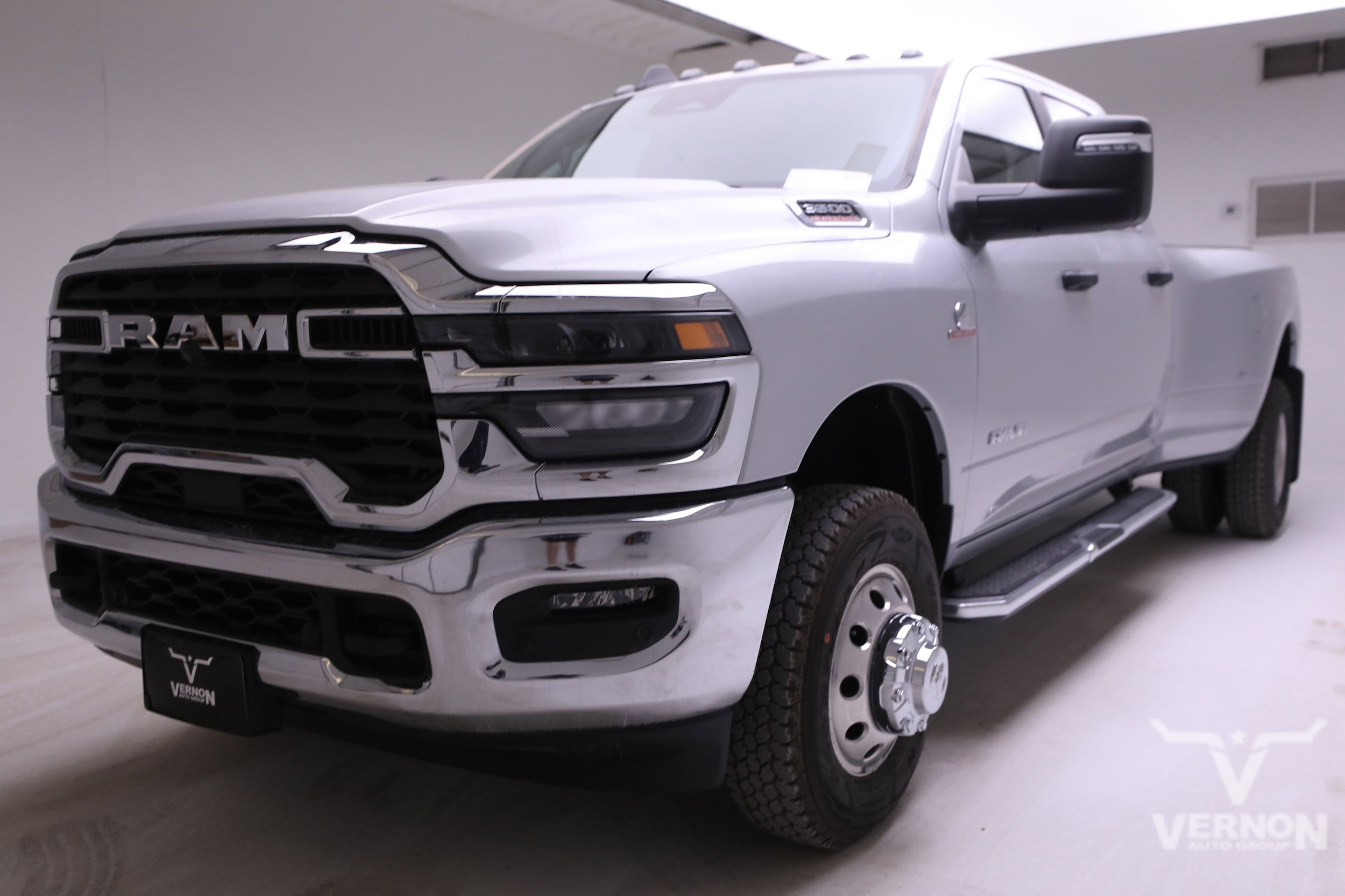 2026 RAM 3500 Big Horn/Lone Star 4X4 Crew Cab LWB's photo