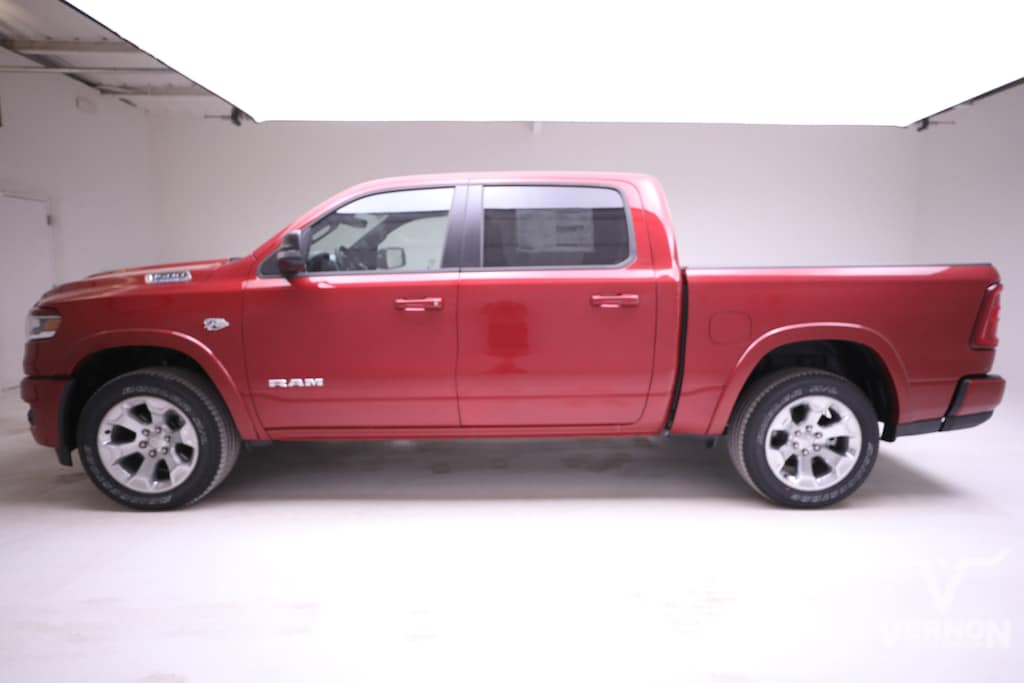 New 2026 Ram 1500 BIG HORN CREW CAB 4X4 5'7 BOX Pickup