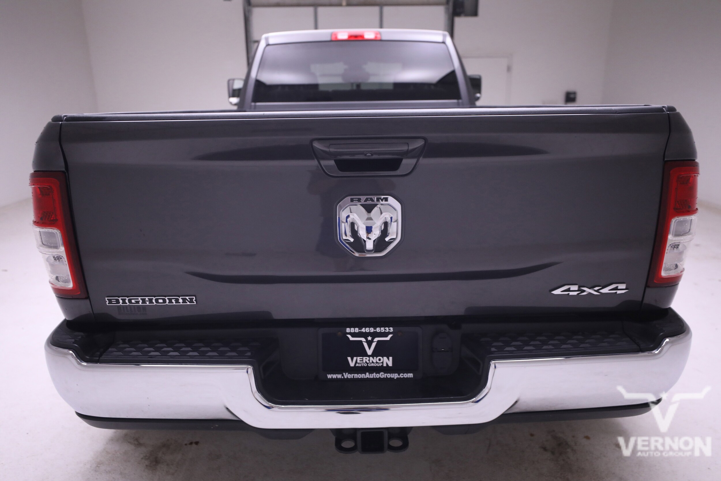 2020 Ram 3500 SLT photo 3