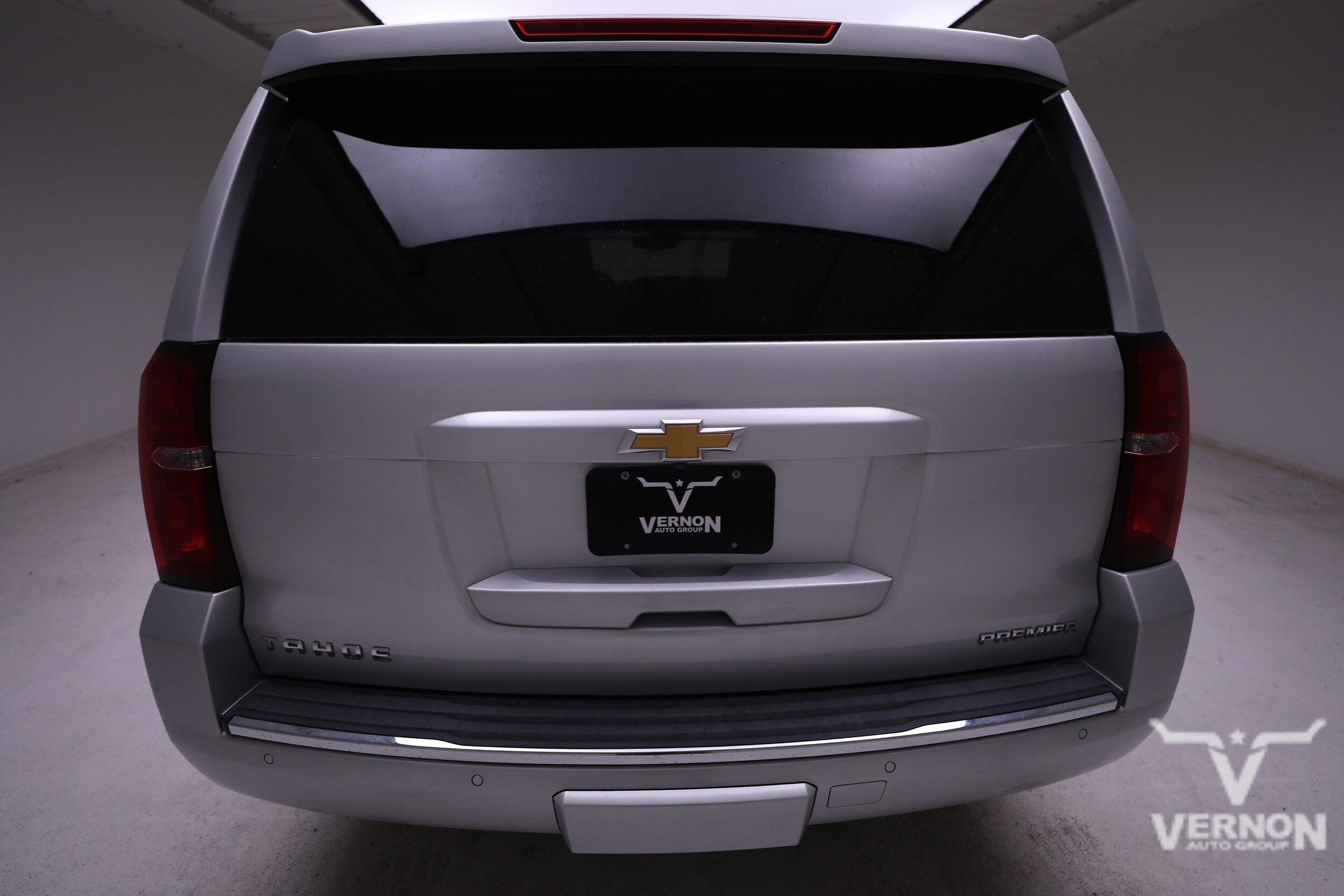 2020 Chevrolet Tahoe Premier photo 3