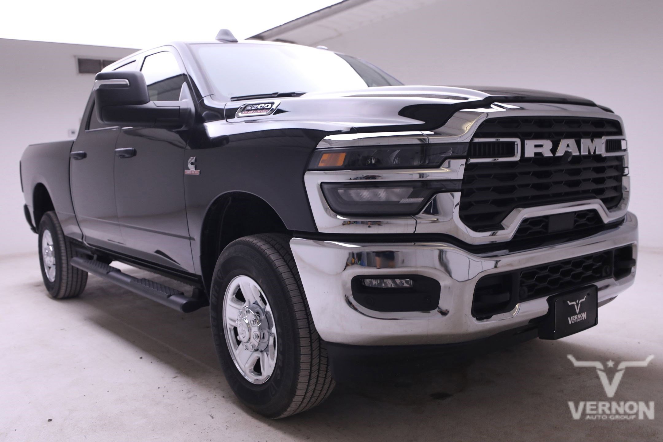 2026 RAM 2500 Tradesman - Photo 3