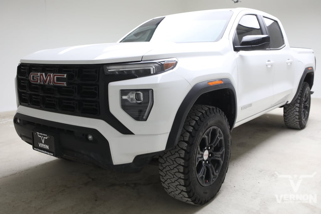 Used 2024 GMC Canyon Elevation Truck Crew Cab