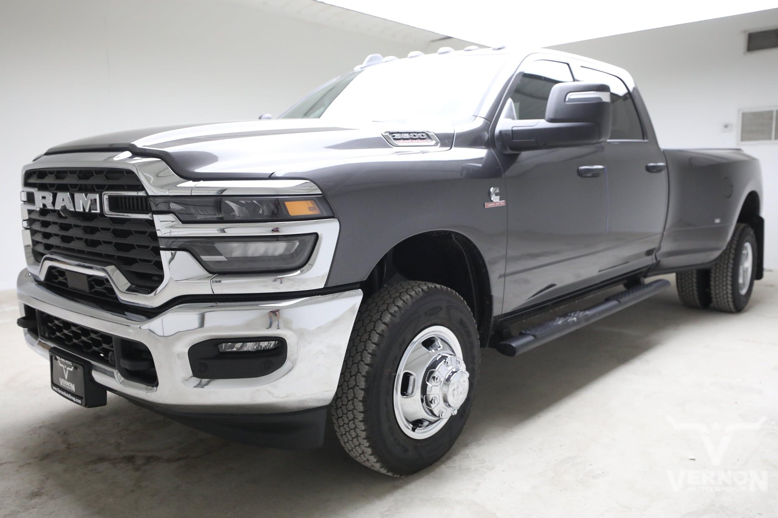New 2026 Ram 3500 TRADESMAN CREW CAB 4X4 8' BOX