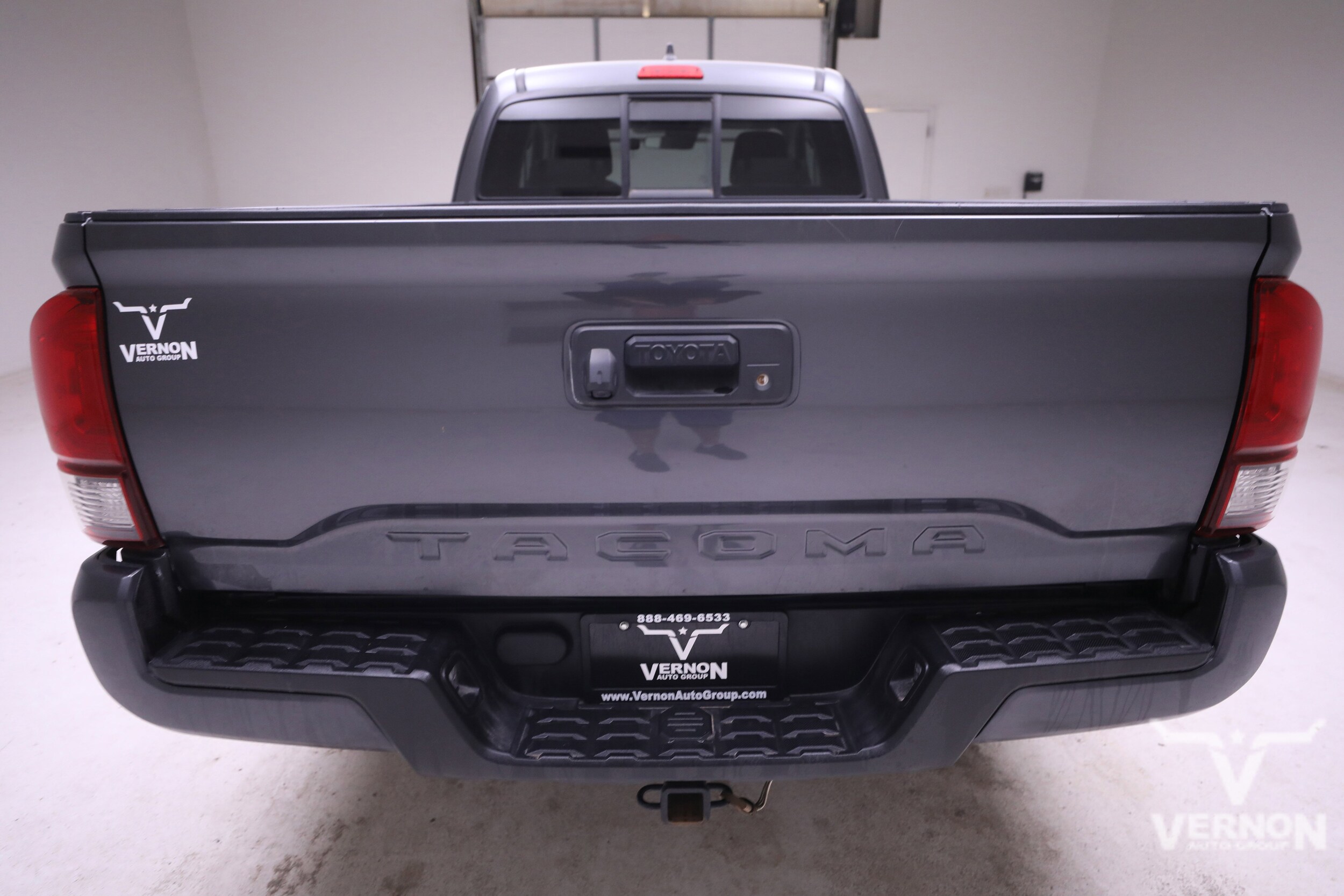 2020 Toyota Tacoma SR5 photo 4