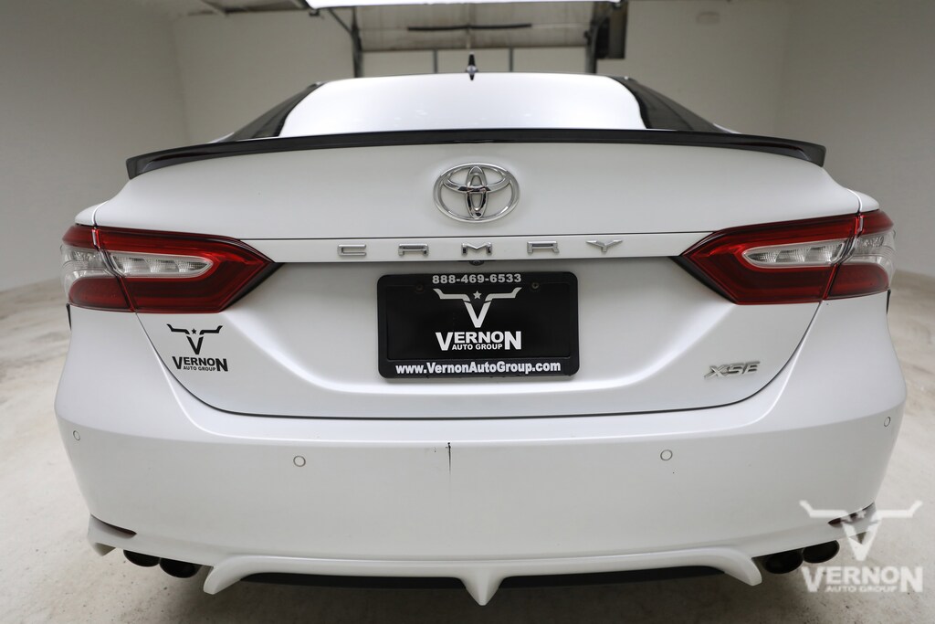 Used 2019 Toyota Camry XLE V6 Sedan