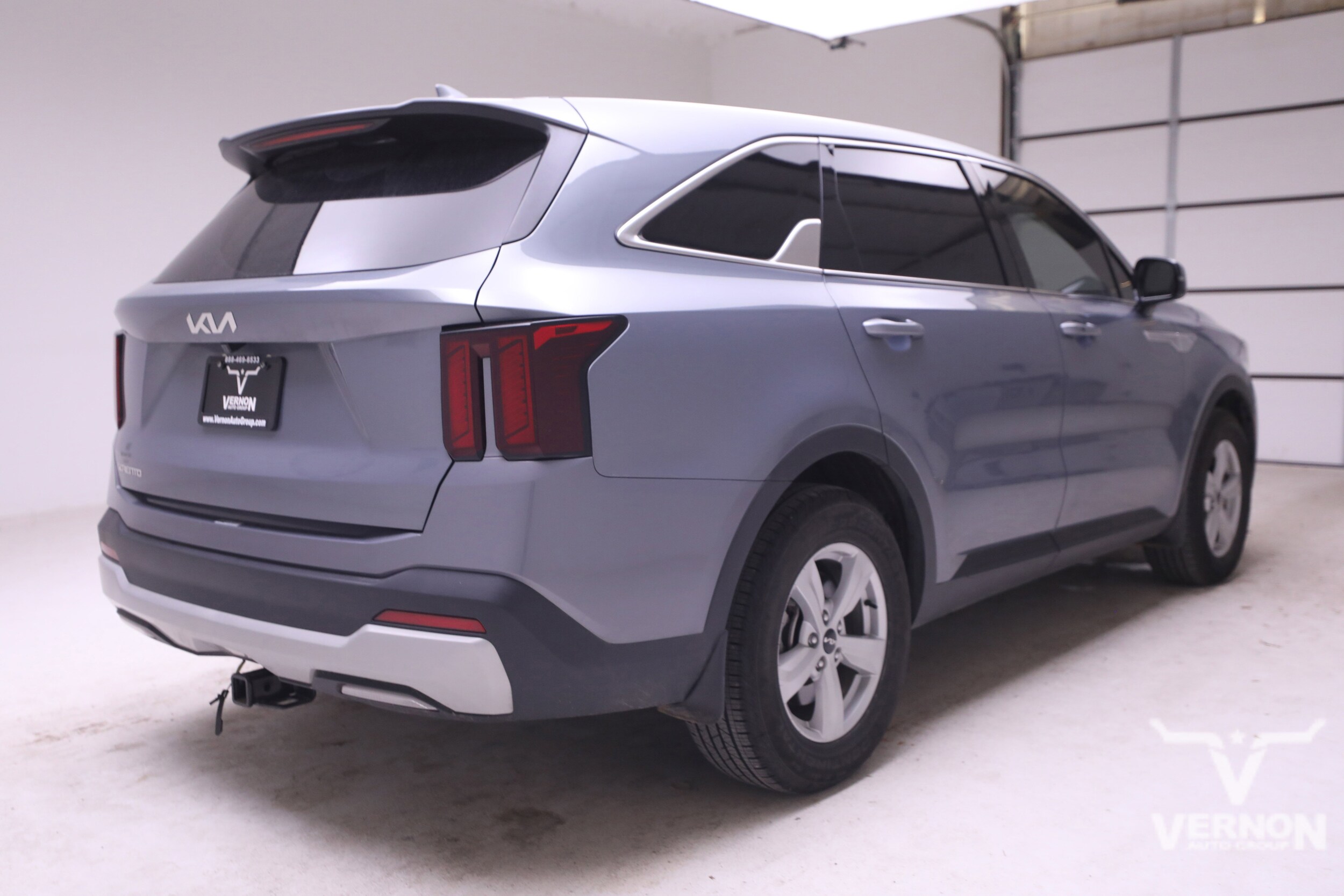 2025 Kia Sorento LX photo 4