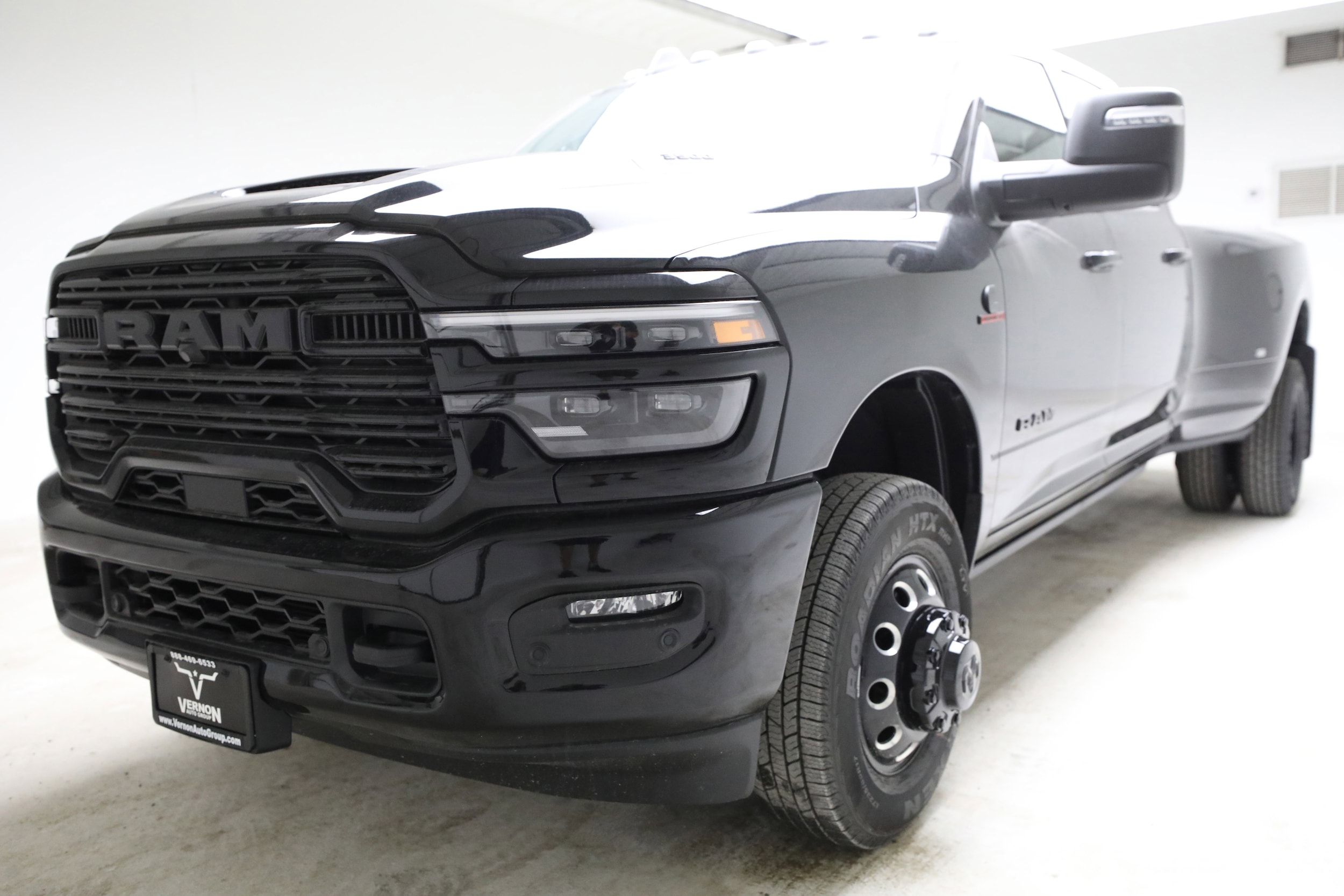 2026 RAM 3500 Laramie 4X4 Crew Cab LWB's photo