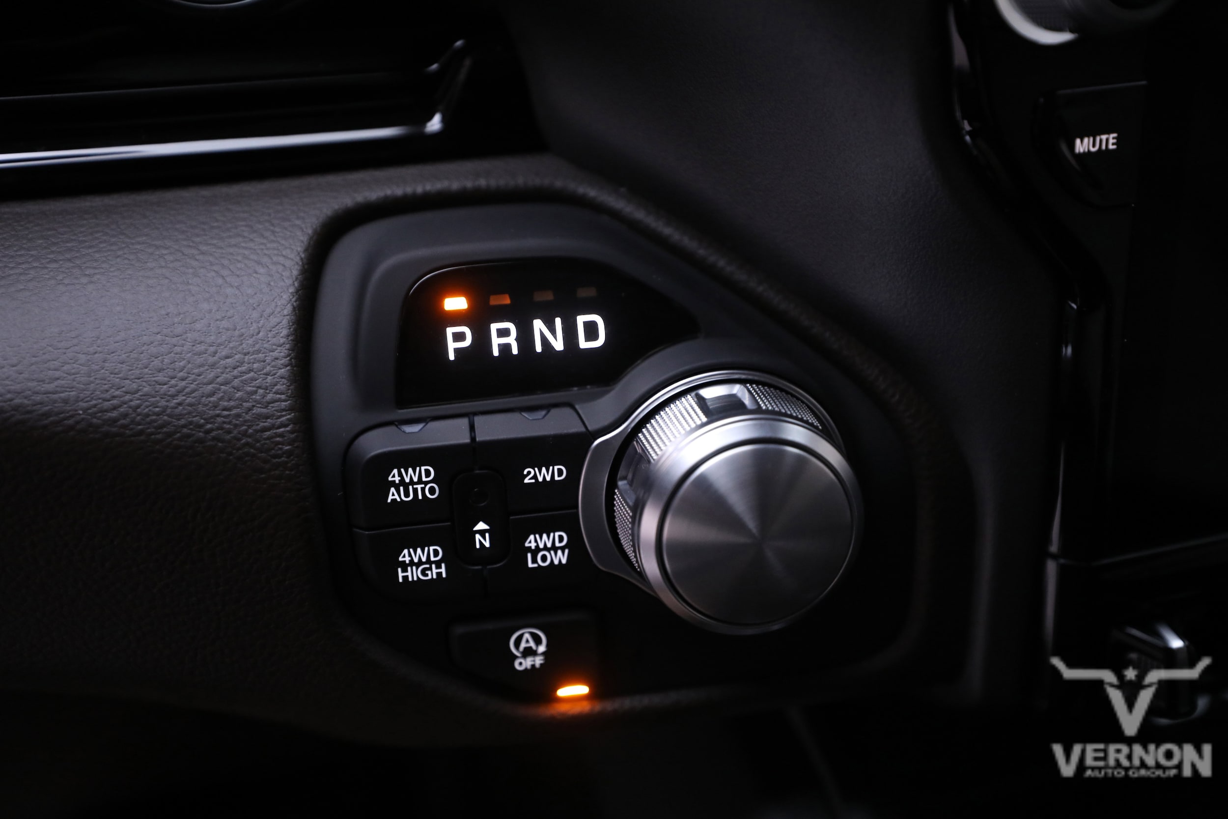2026 RAM 1500 Laramie - Photo 25