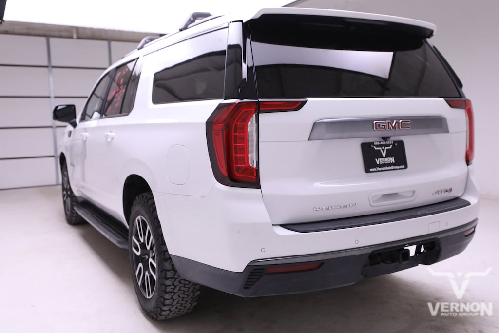 Used 2021 GMC Yukon XL AT4 SUV