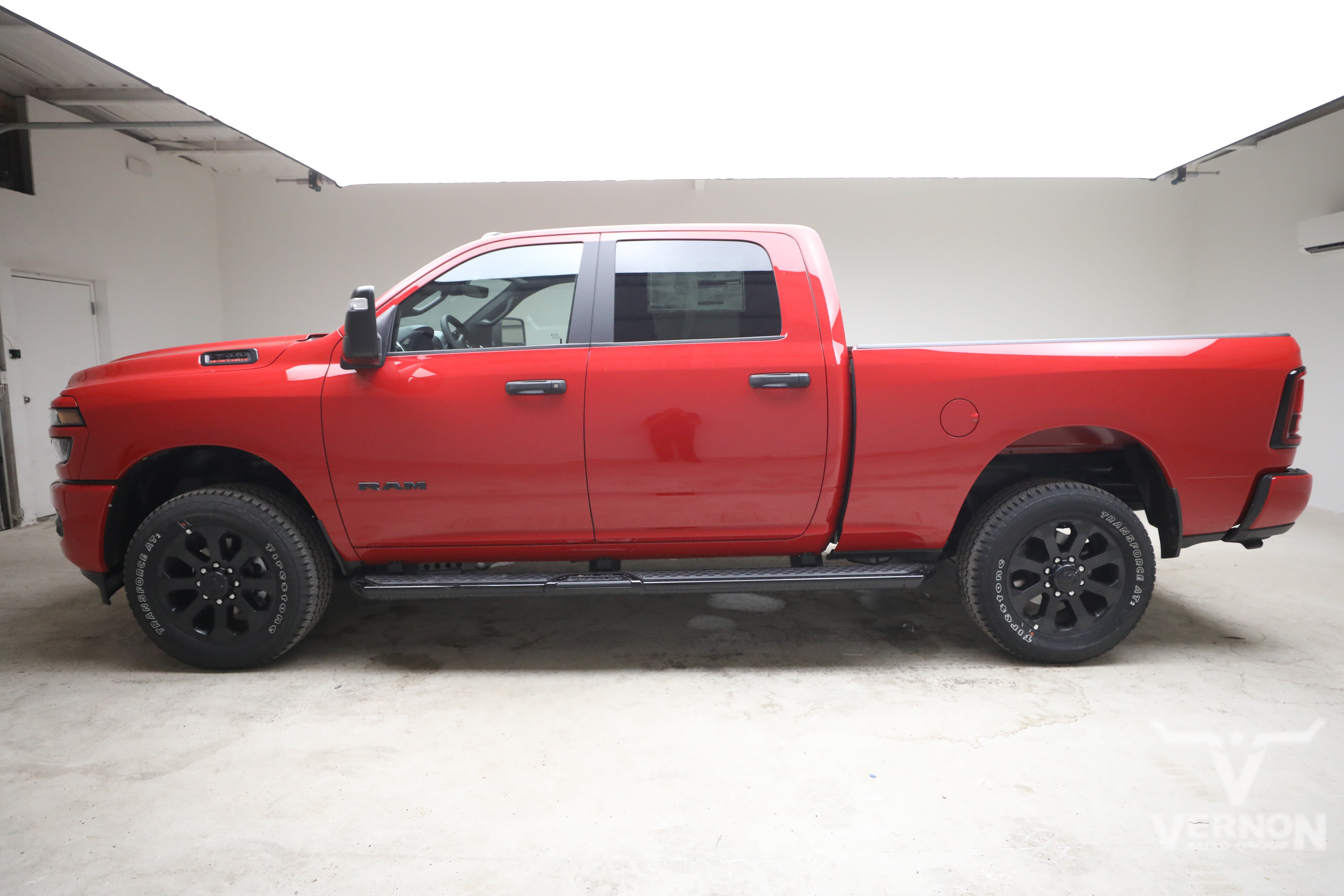 New 2026 Ram 2500 LONE STAR CREW CAB 4X4 6'4 BOX Pickup