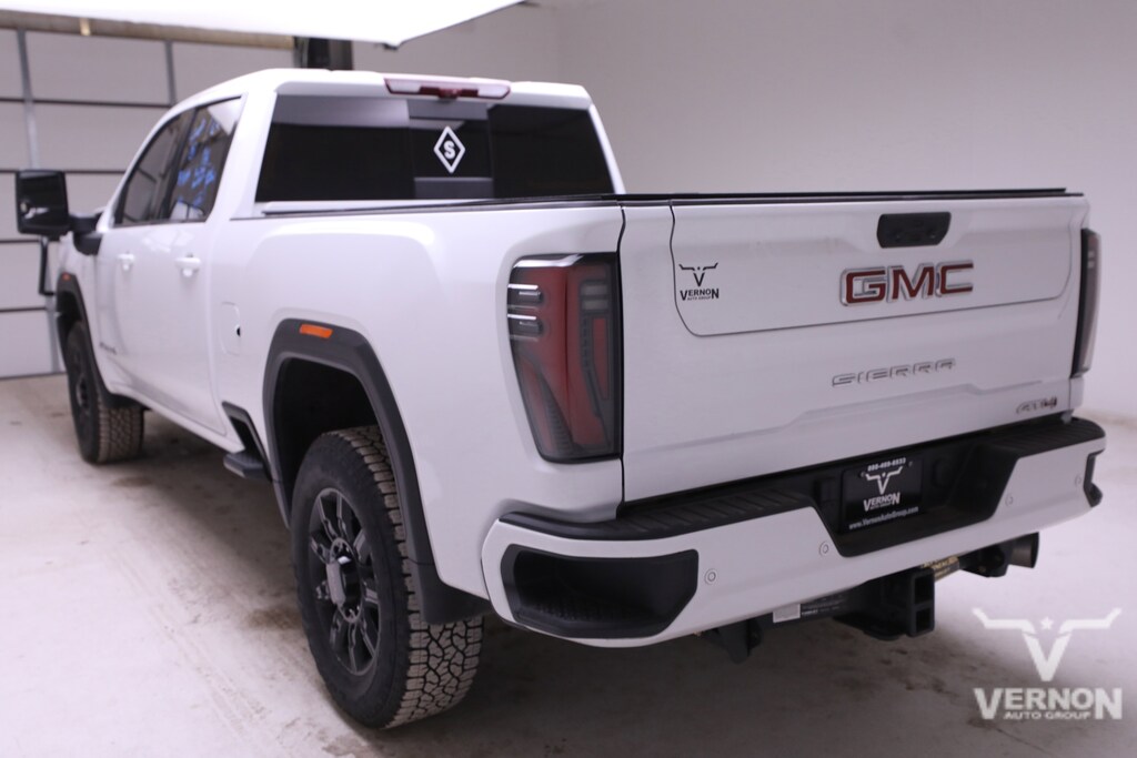 Used 2025 GMC Sierra 2500 HD AT4 Truck Crew Cab