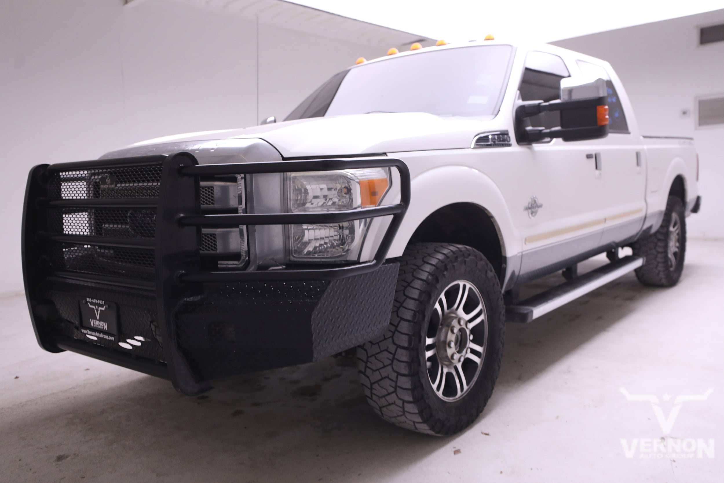 2014 Ford F-250 Super Duty Lariat's photo