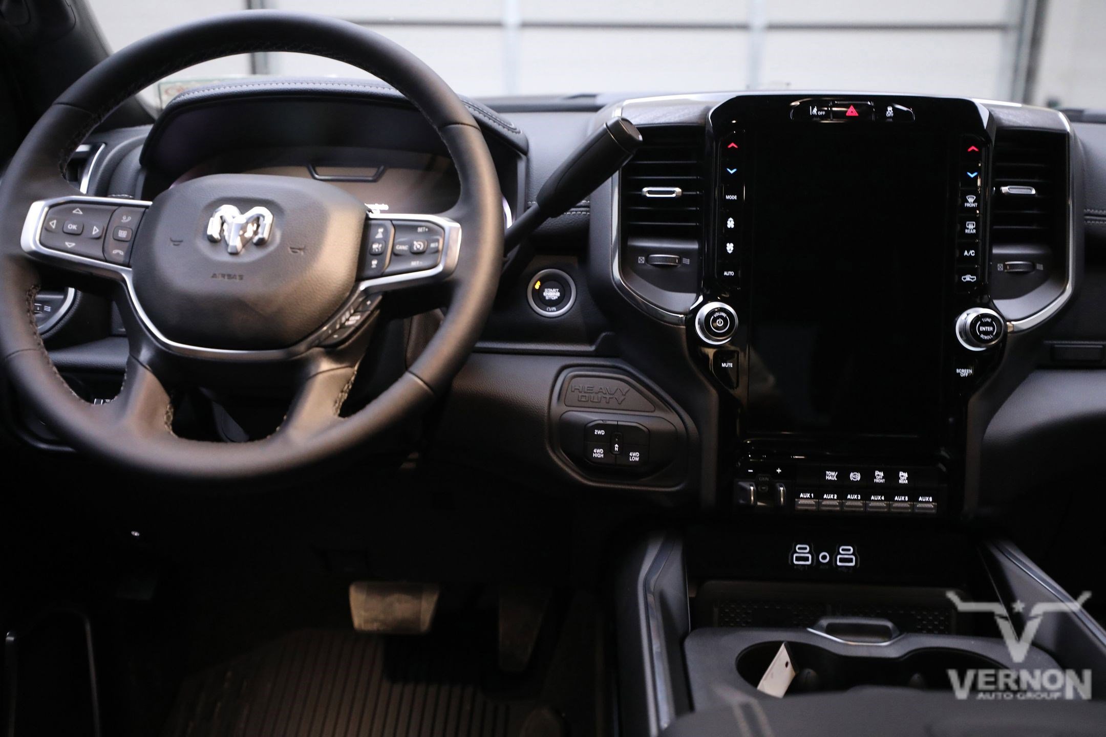 2025 Ram 2500 Laramie photo 4