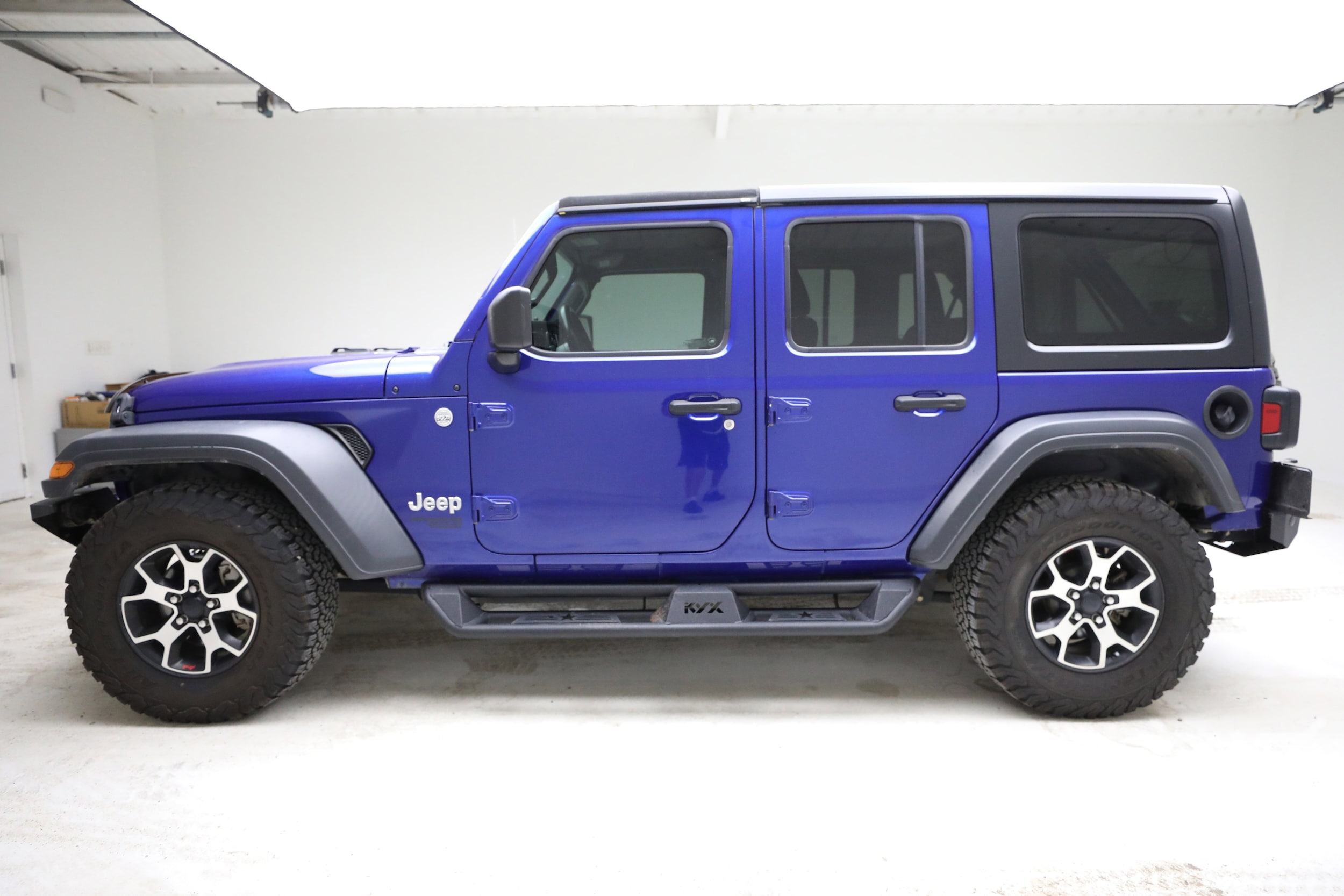 Used 2018 Jeep All-New Wrangler Unlimited Sport S with VIN 1C4HJXDN3JW320572 for sale in Vernon, TX
