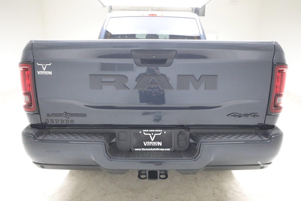 New 2026 Ram 2500 LONE STAR CREW CAB 4X4 6'4 BOX Pickup