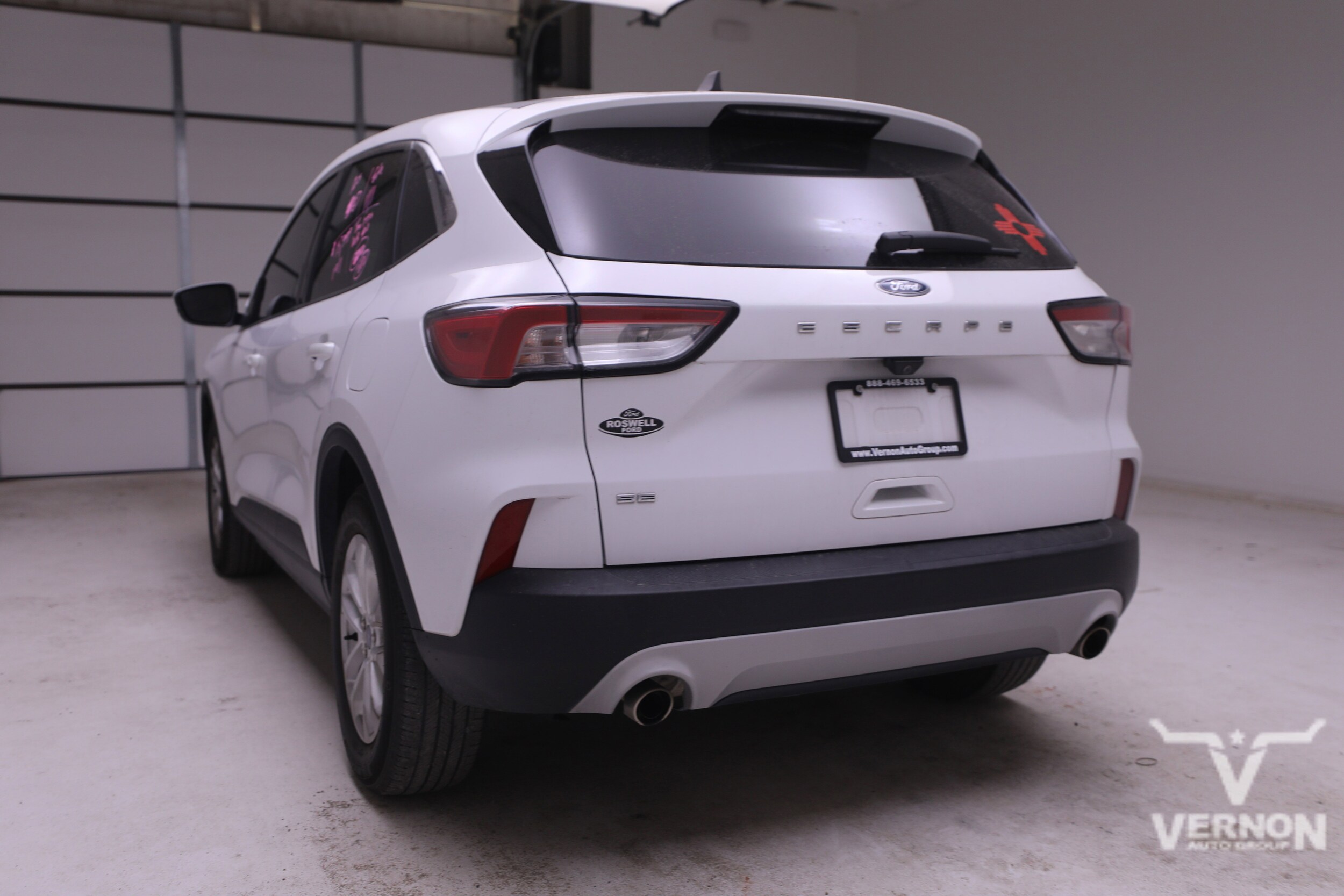 2020 Ford Escape SE photo 2