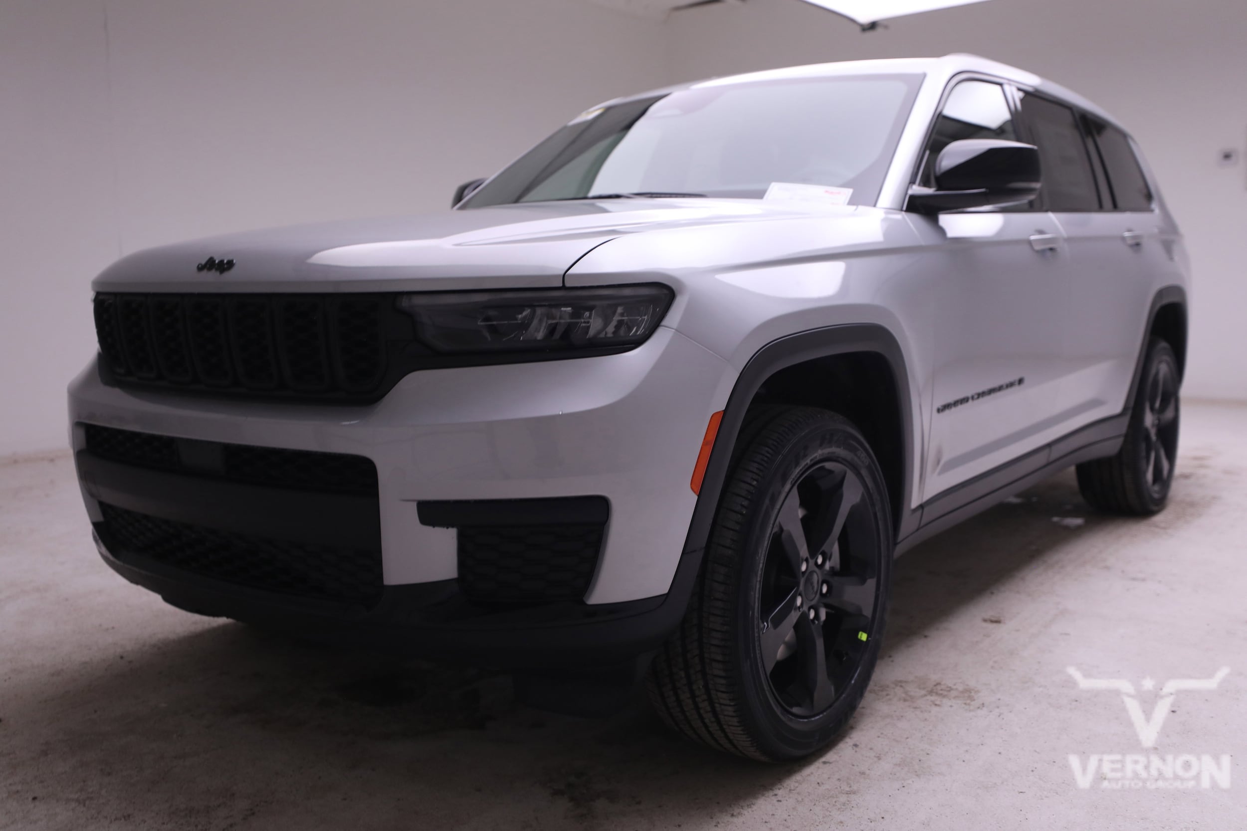 2025 Jeep Grand Cherokee L Altitude's photo