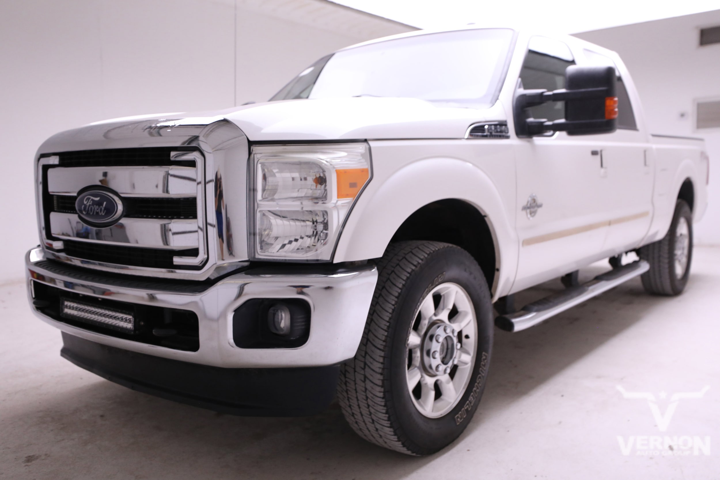 2015 Ford F-250 Super Duty Lariat's photo