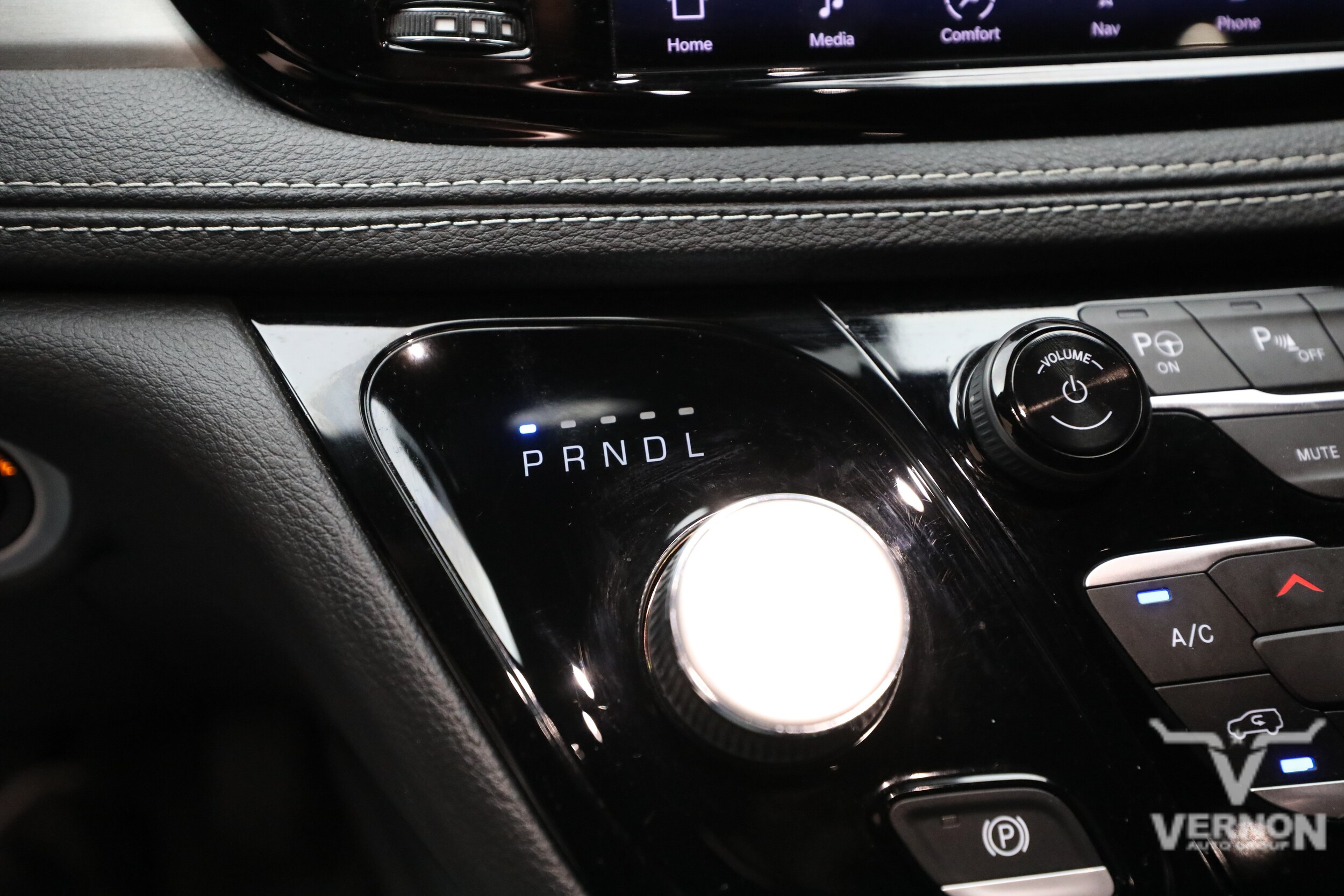 2022 Chrysler Pacifica Limited - Photo 23